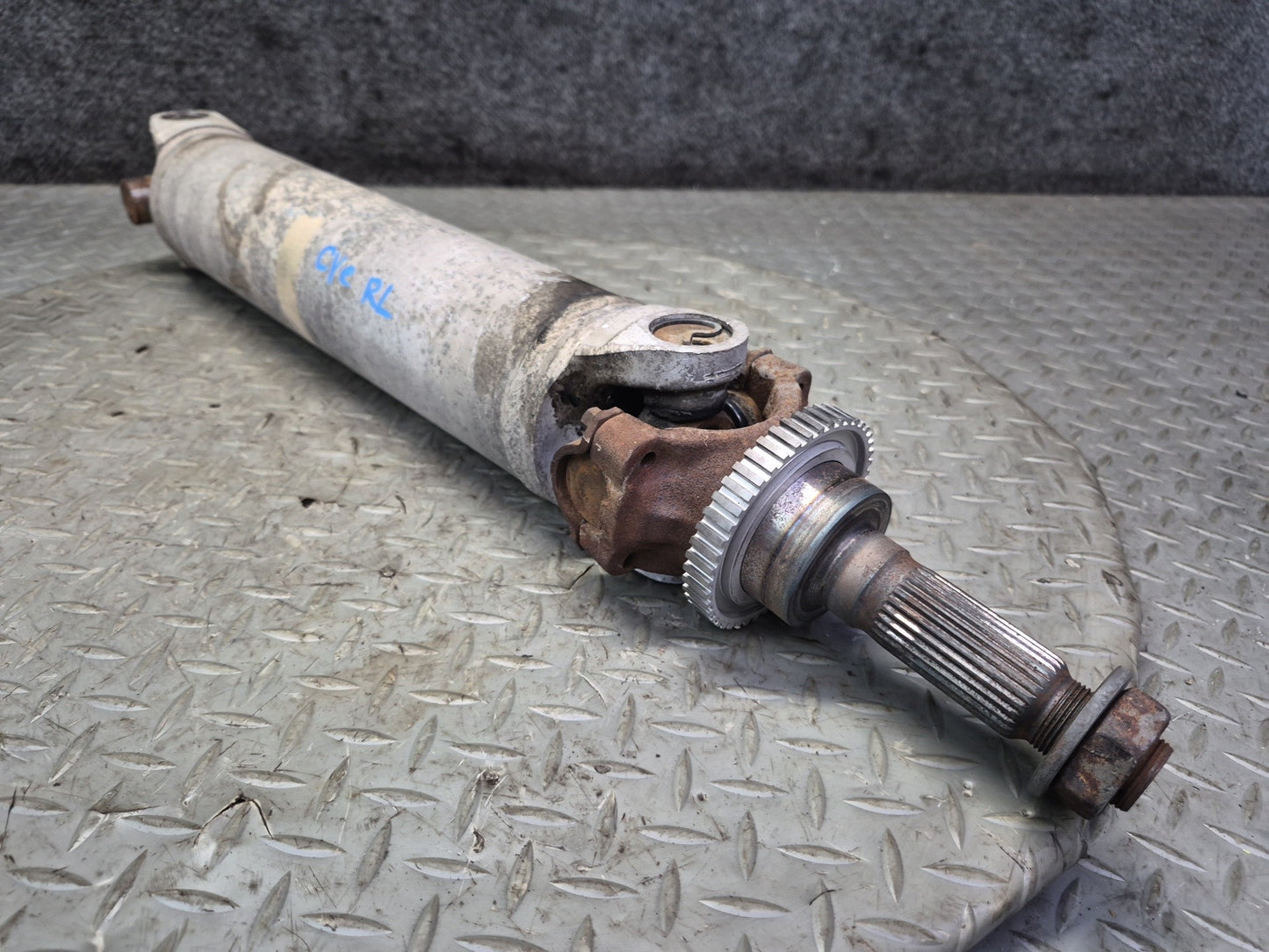 84-96 Chevrolet Corvette C4 A/T Rear Left or Right Half Axle Shaft OEM