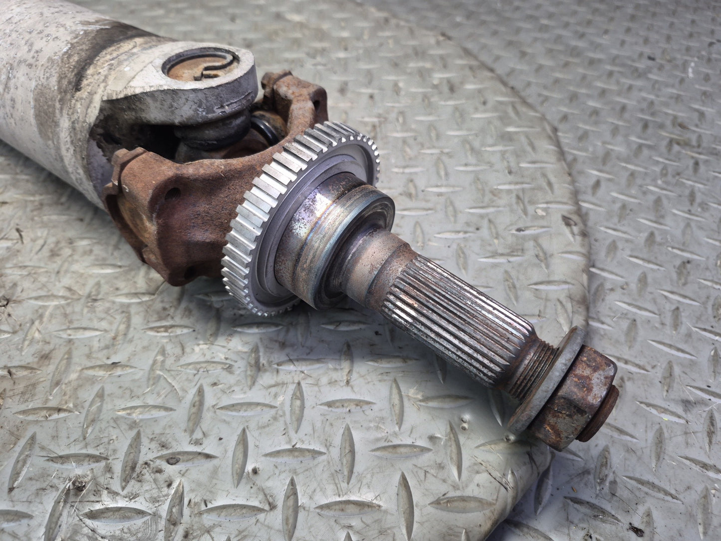 84-96 Chevrolet Corvette C4 A/T Rear Left or Right Half Axle Shaft OEM