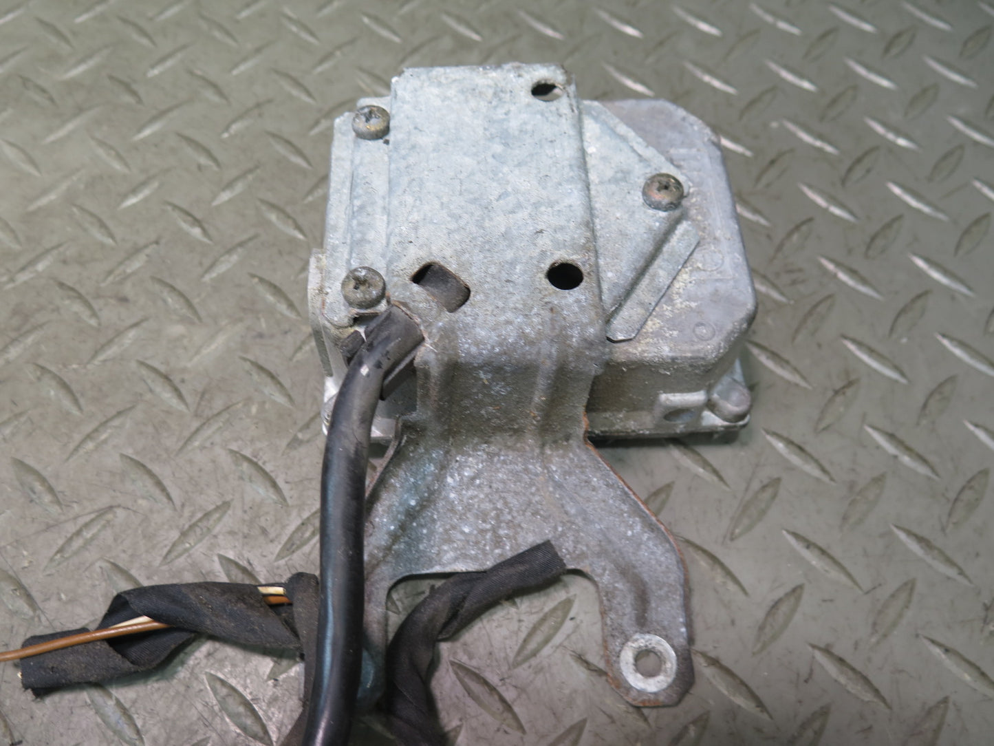 96-02 Mercedes R129 Front Left Xenon Headlight Ballast w Corrector & Wire OEM