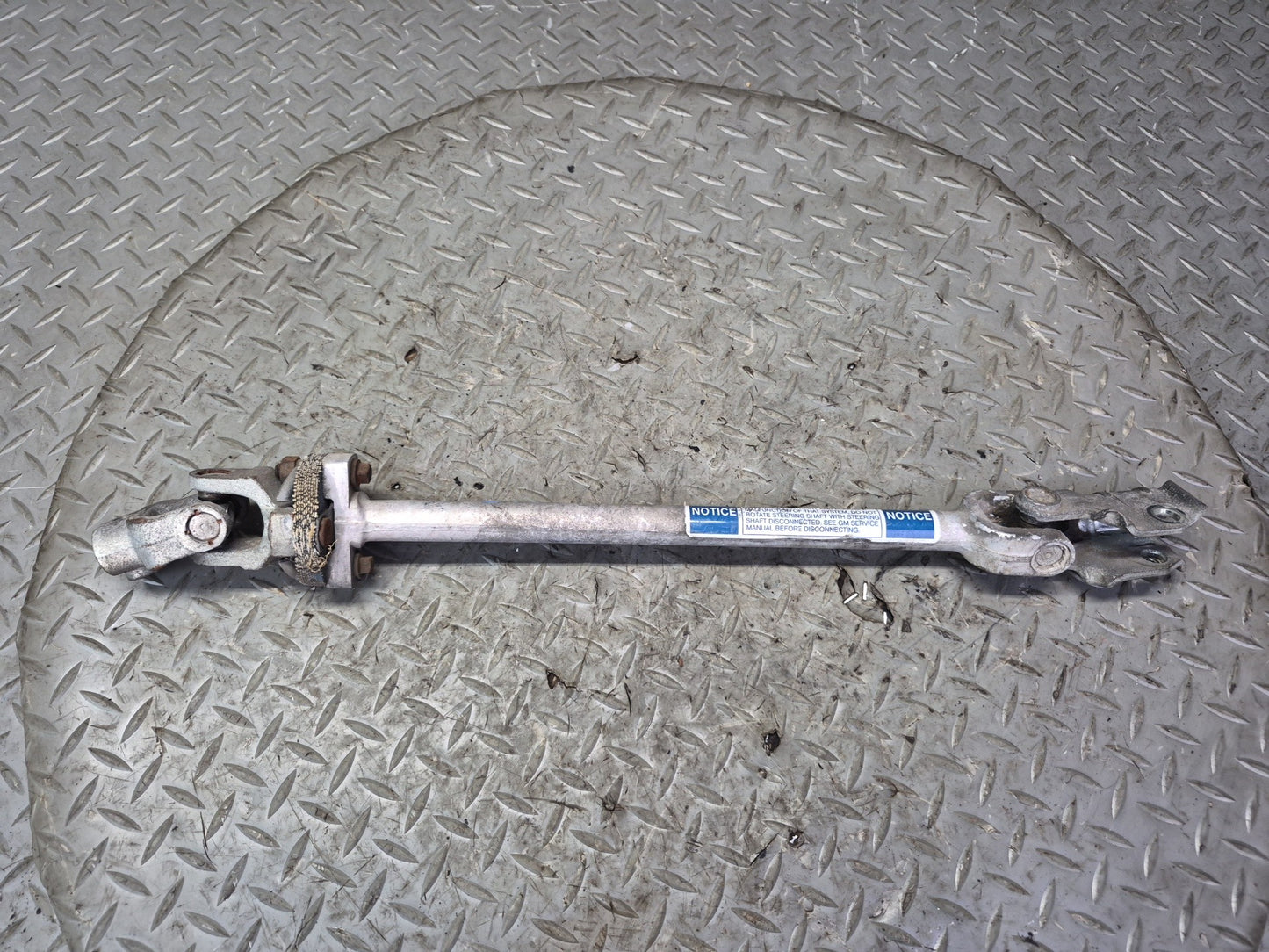 92-96 Chevrolet Corvette C4 Steering Column Coupler Intermediate Shaft OEM