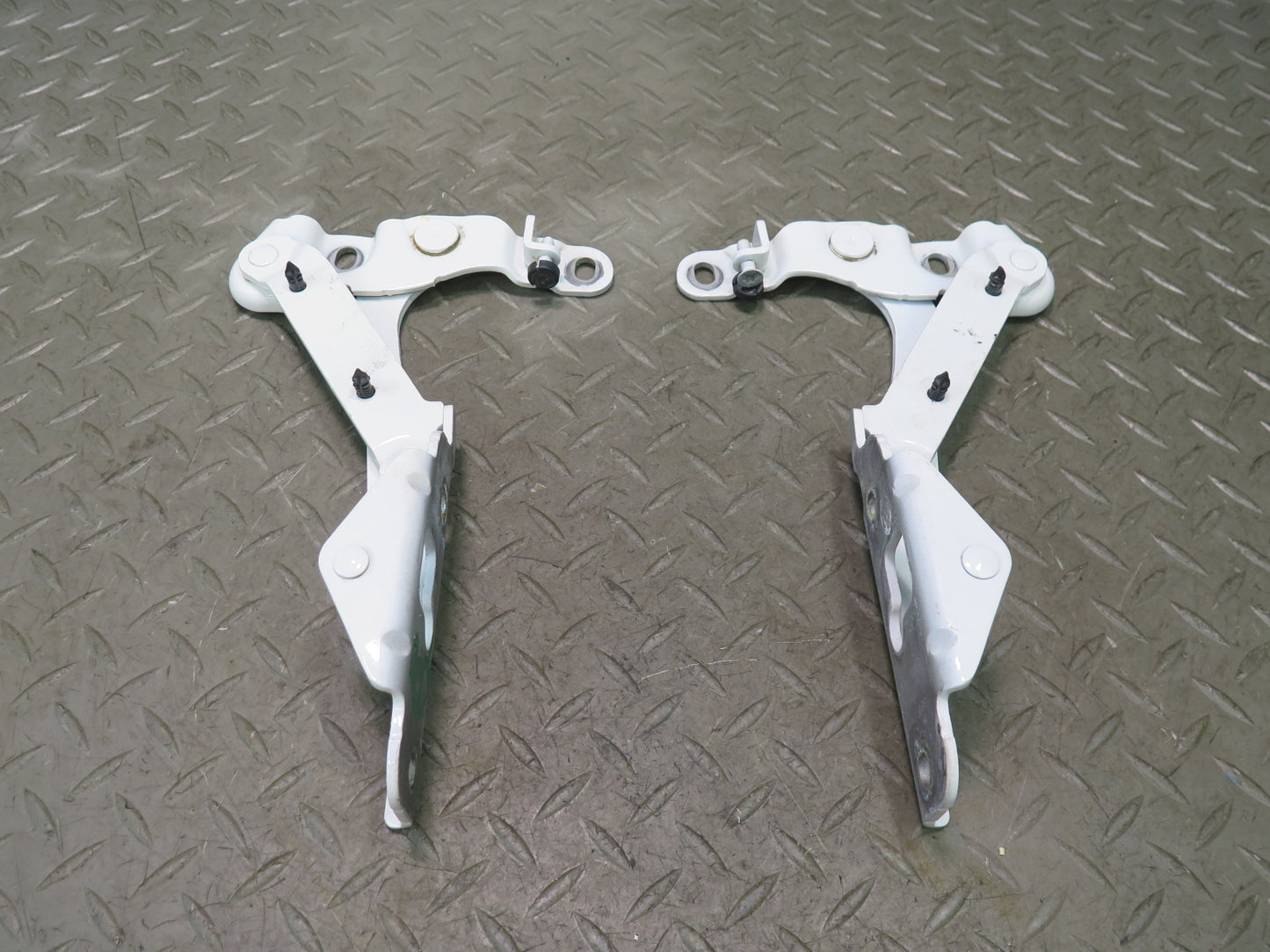 03-10 Bentley Continental GT Rear Left & Right Trunk Lid Hinge Set of 2