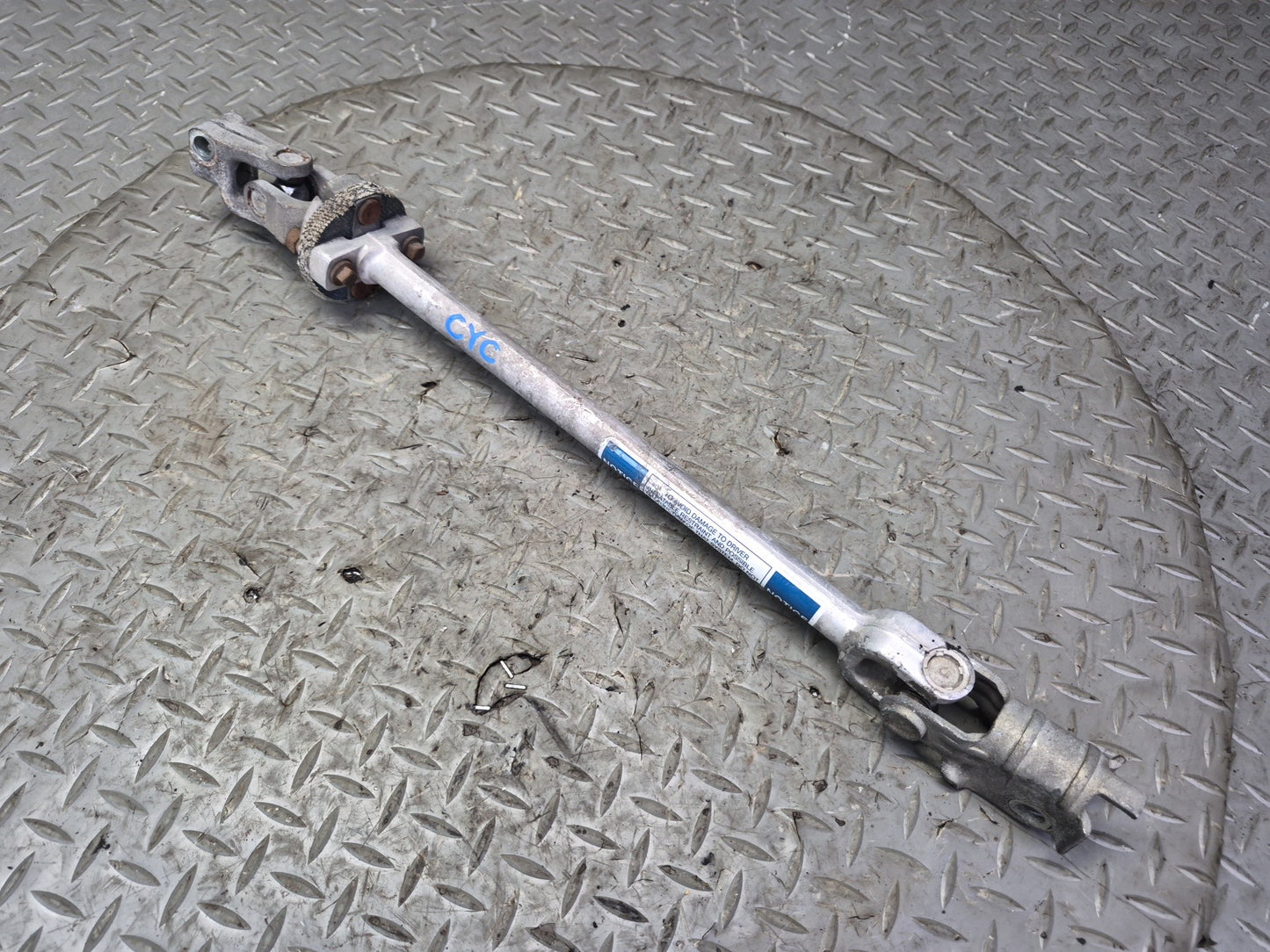 92-96 Chevrolet Corvette C4 Steering Column Coupler Intermediate Shaft OEM