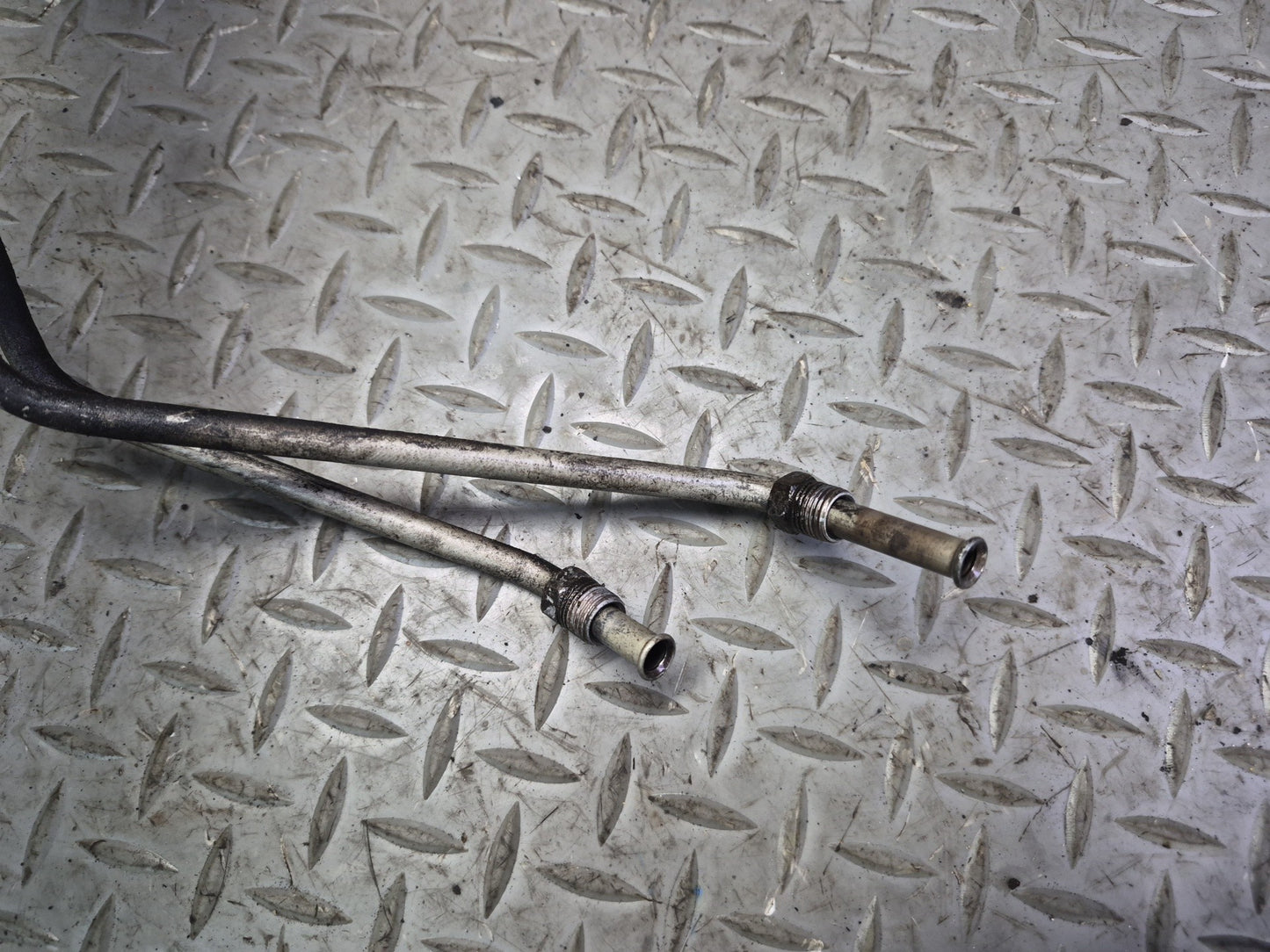 1996 Chevrolet Corvette C4 4L60E A/T Auto Transmission Oil Cooler Pipe Line OEM