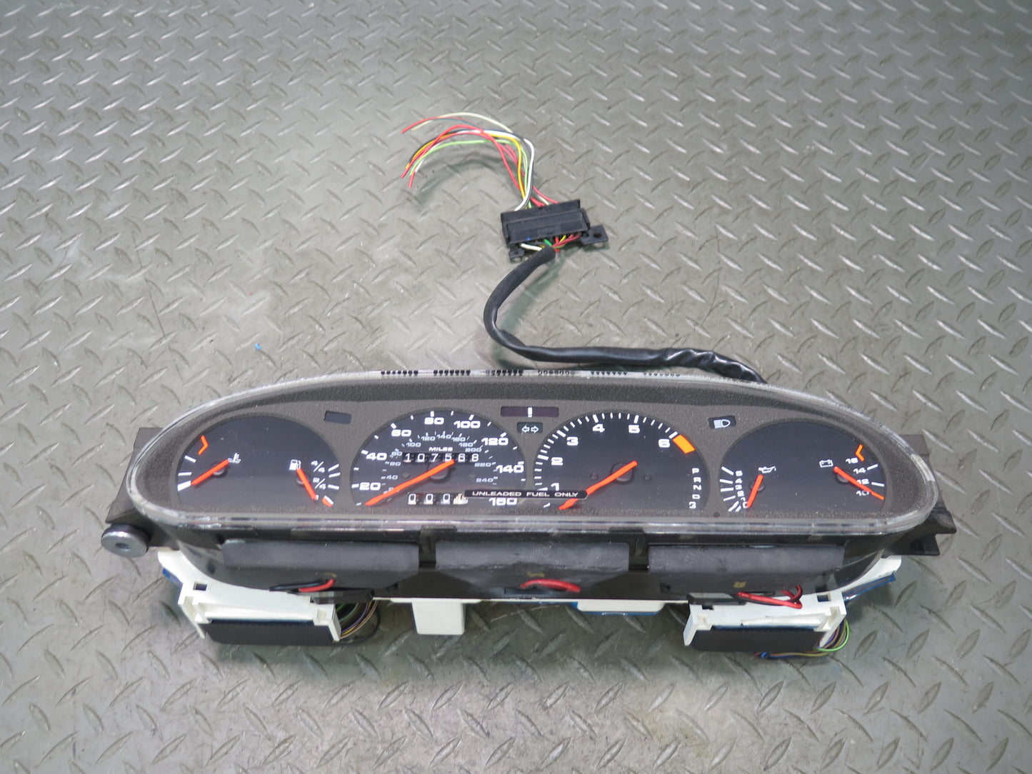 1985-1986 Porsche 928 S A/T Instrument Cluster Gauge Speedometer