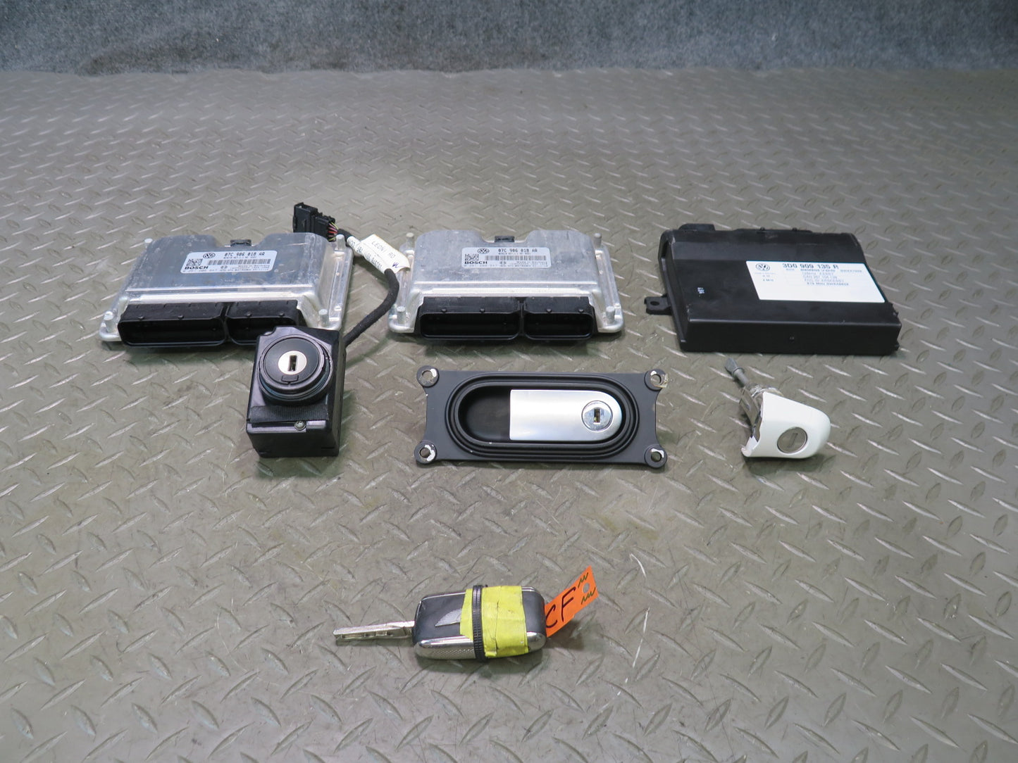 2005 Bentley Continental GT 6.0L Engine ECU ECM Keyless Ignition Lock KEY Set