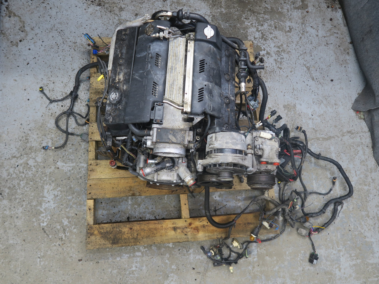 1996 Chevrolet Corvette C4 LT1 5.7L A/T VIN P 8th Complete Engine 134k Miles
