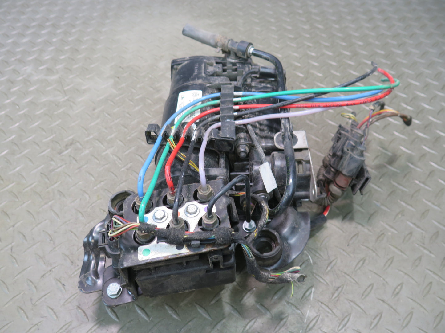 03-10 Bentley Continental GT Air Suspension Compressor Pump 3D0616005K 49K Miles