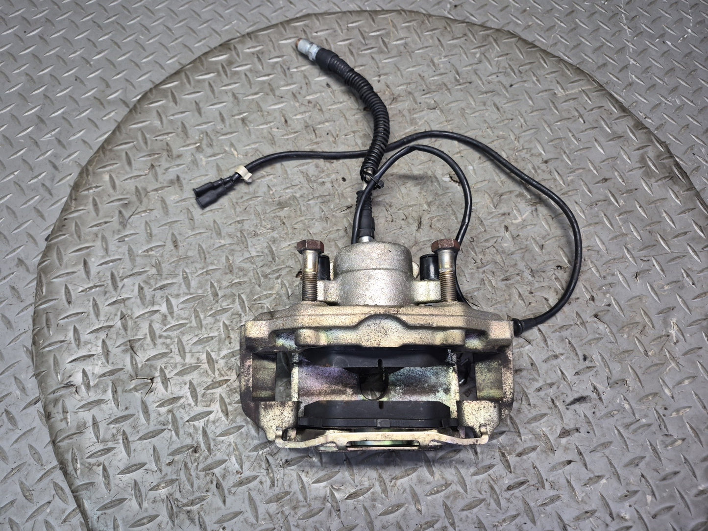 1984-1986 Porsche 928 S Front Left & Right Side Brake Caliper Set of 2