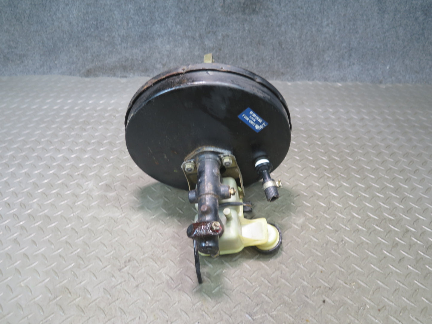 1984-1991 Porsche 928 Brake Master Cylinder Booster Fluid Reservoir 92835502523