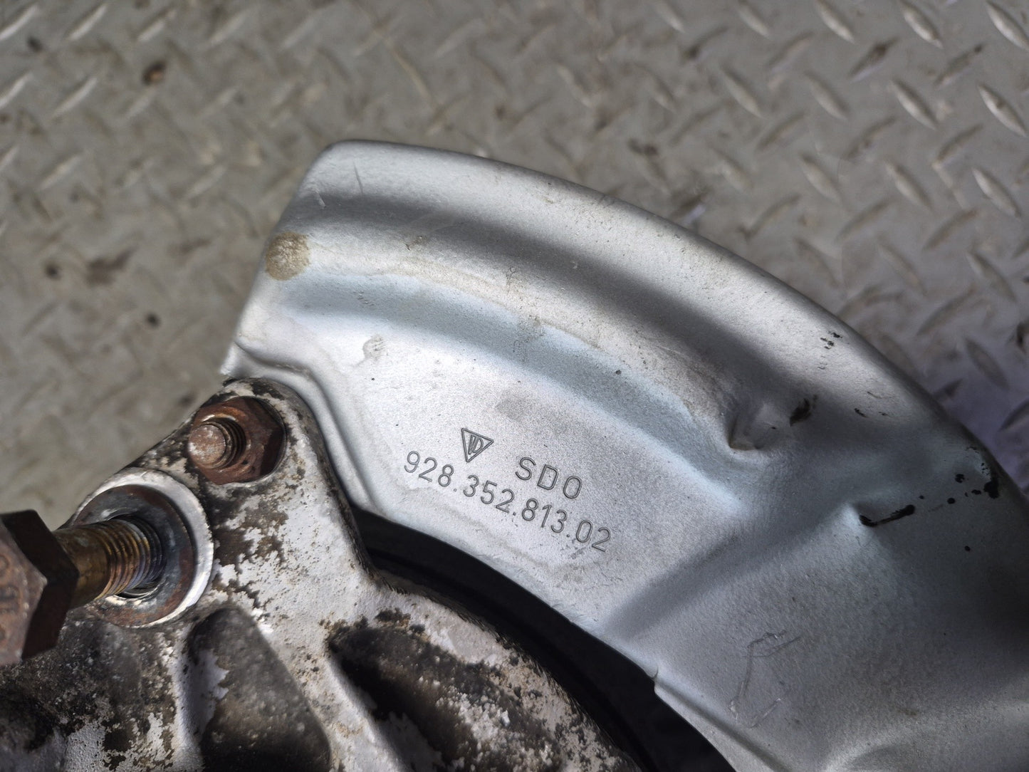 1984-1986 Porsche 928 S Rear Left Side Spindle Knuckle Wheel Hub Bearing