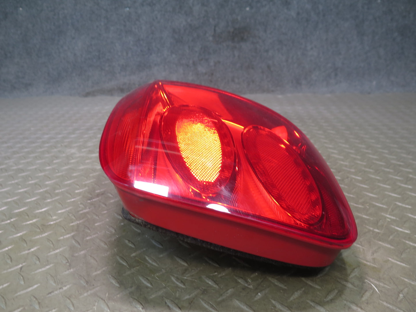 03-09 Bentley Continental GT Rear Left & Right Tail Light Lamp Set of 2