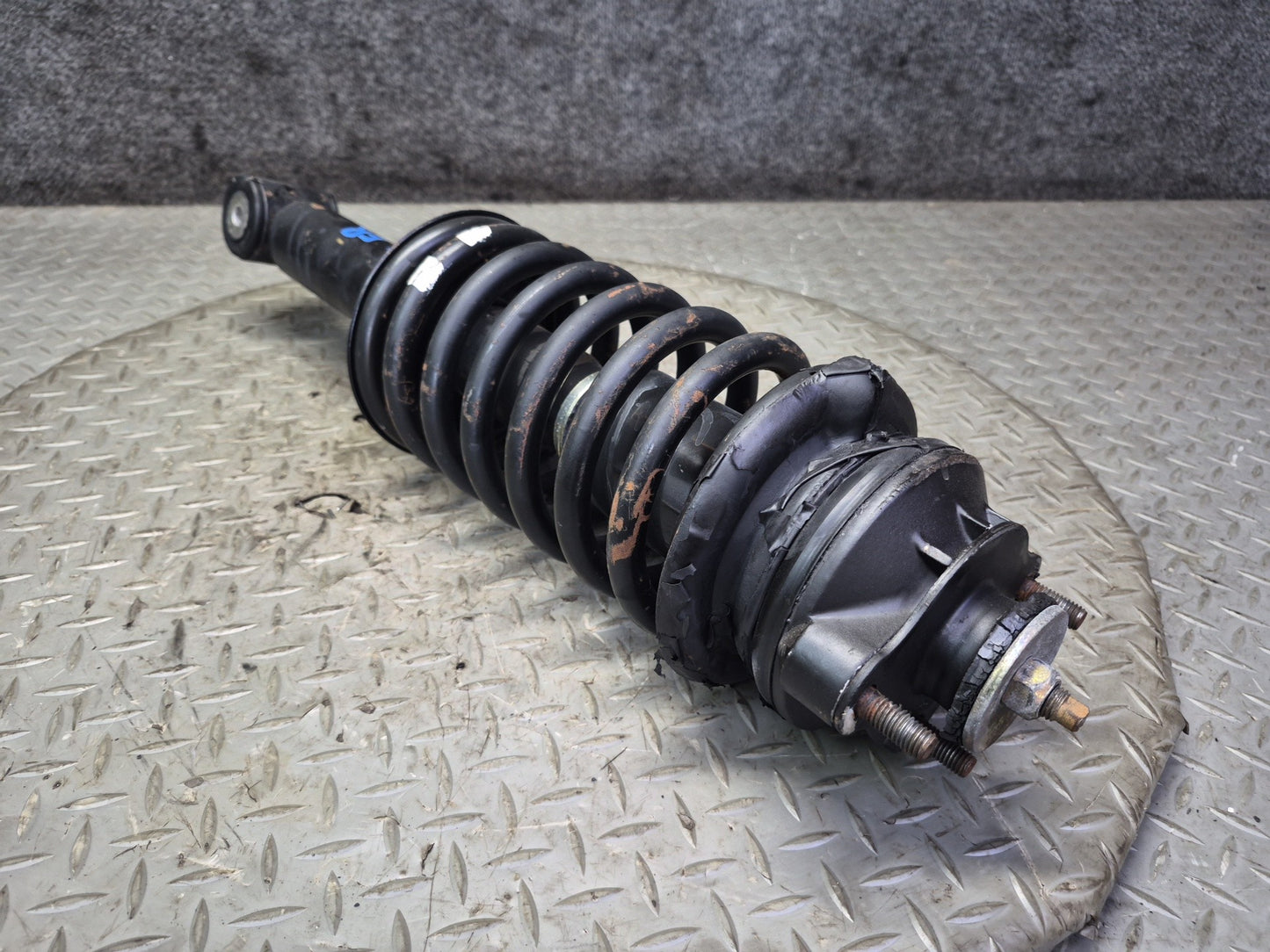 1983-1986 Porsche 928 S Front Left & Right Shock Strut Absorber Set of 2