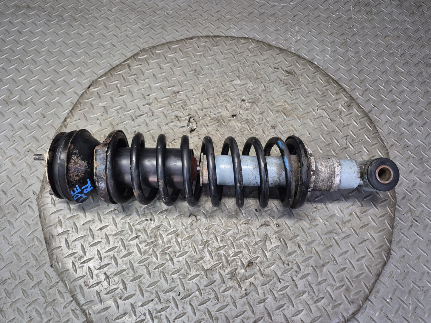 1983-1986 Porsche 928 S Rear Left & Right Shock Strut Absorber Set of 2