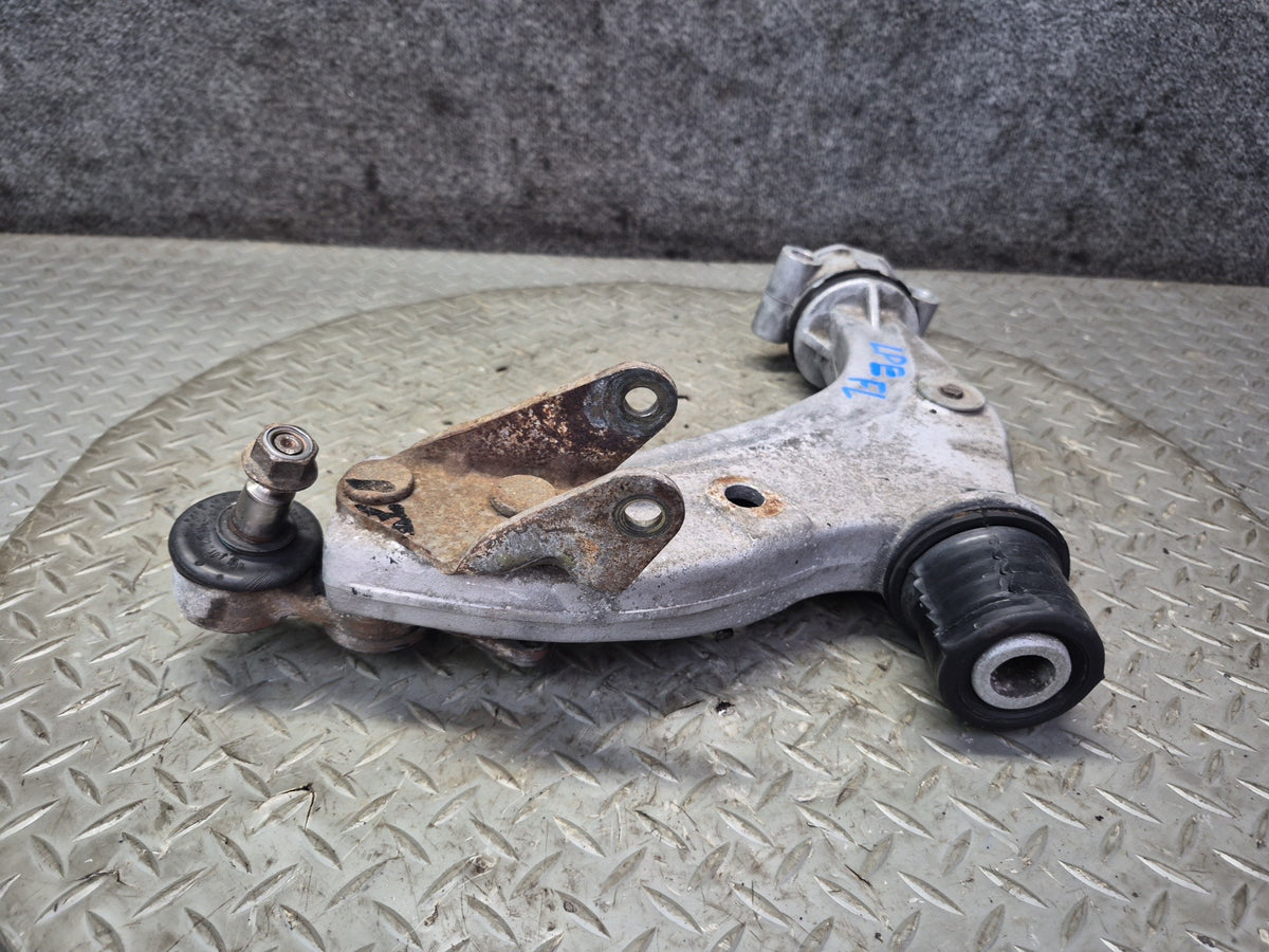 1984-1986 Porsche 928 S Front Left Upper & Lower Control Arm Bracket Set