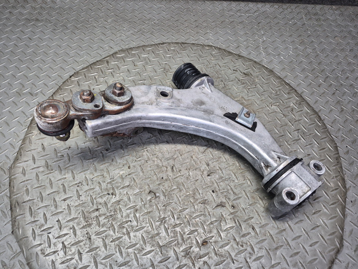 1984-1986 Porsche 928 S Front Left Upper & Lower Control Arm Bracket Set