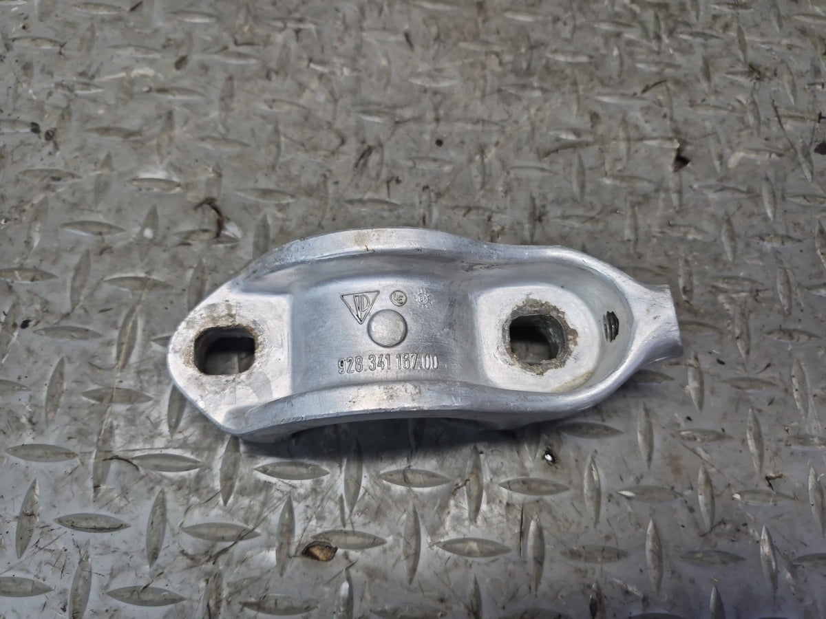 1984-1986 Porsche 928 S Front Left Upper & Lower Control Arm Bracket Set