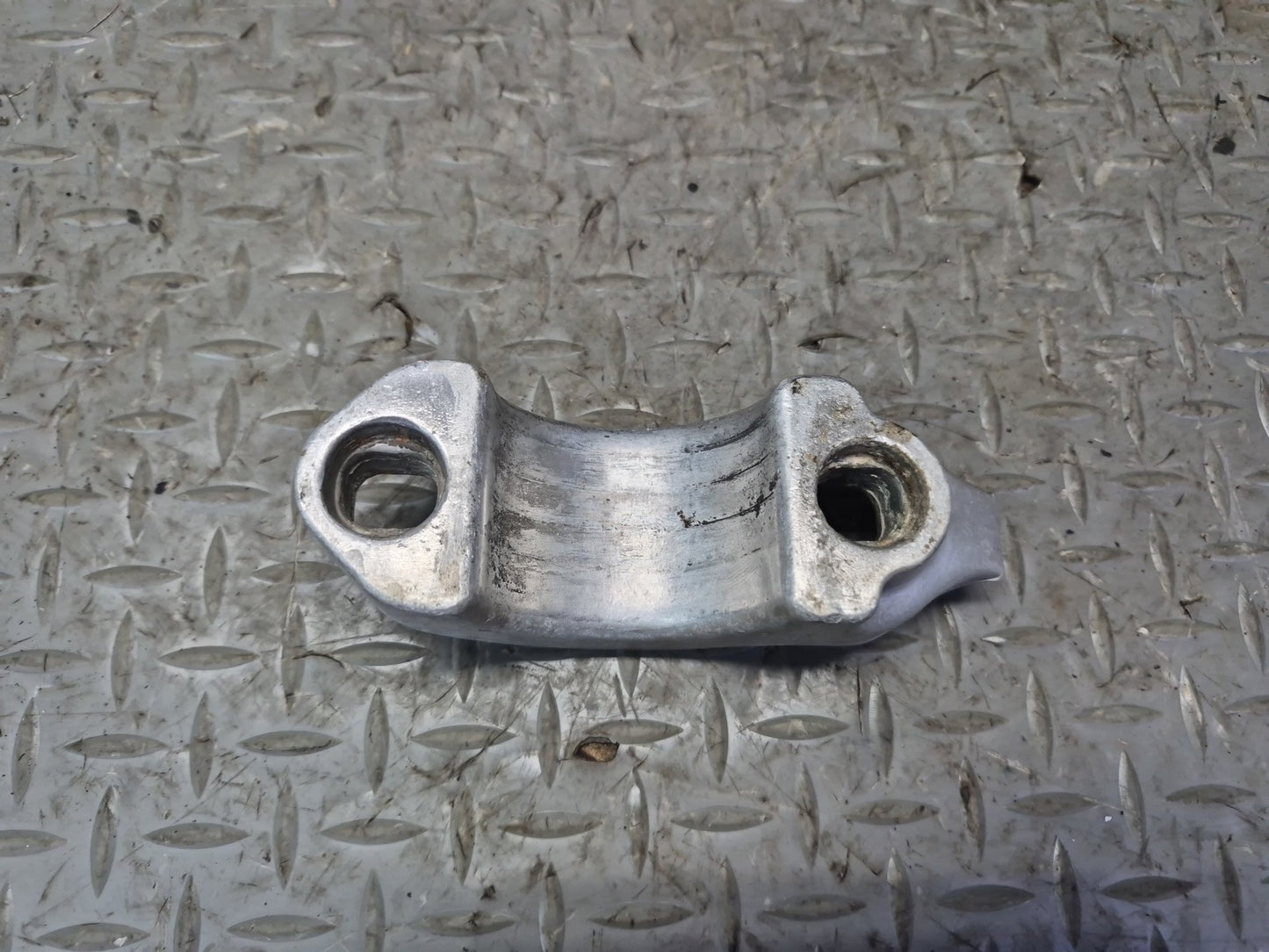 1984-1986 Porsche 928 S Front Left Upper & Lower Control Arm Bracket Set