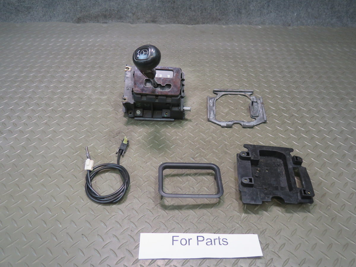 2003 Mercedes W463 G500 AT Auto Transmission Shifter w Wood Trim & Cable Damaged