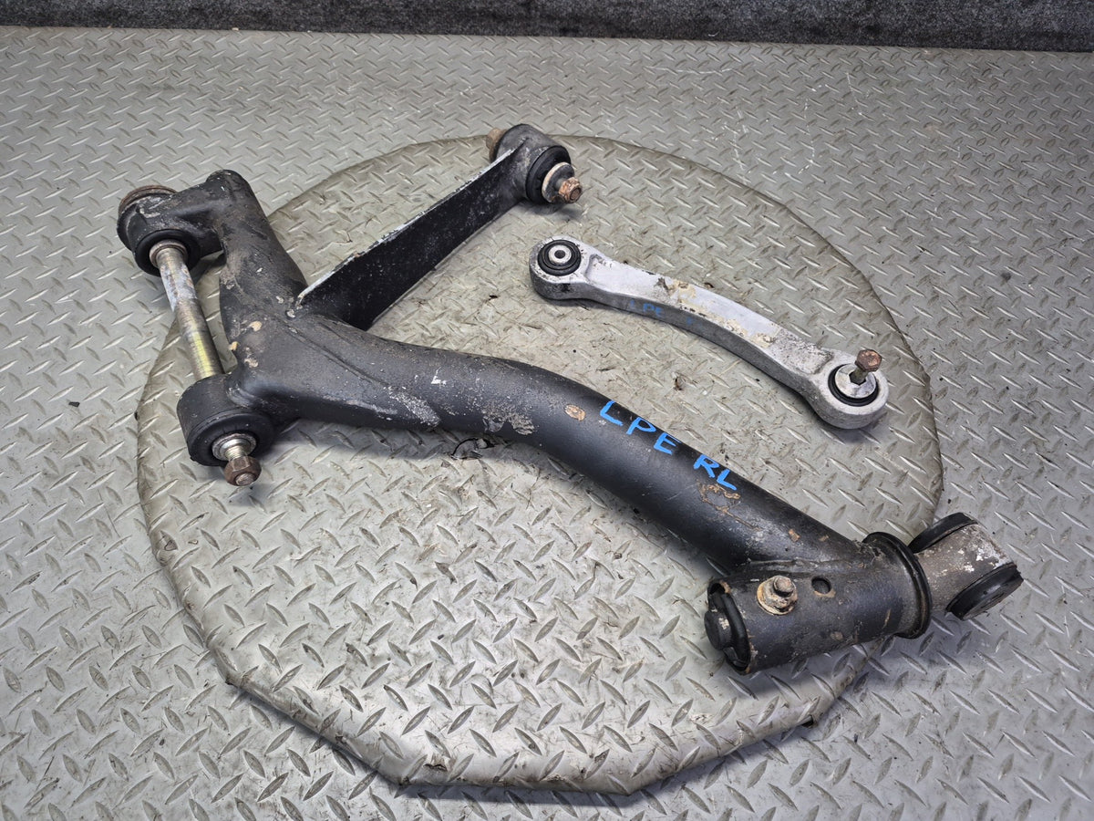 1984-1986 Porsche 928 S Rear Left Upper & Lower Control Arm Bracket Set