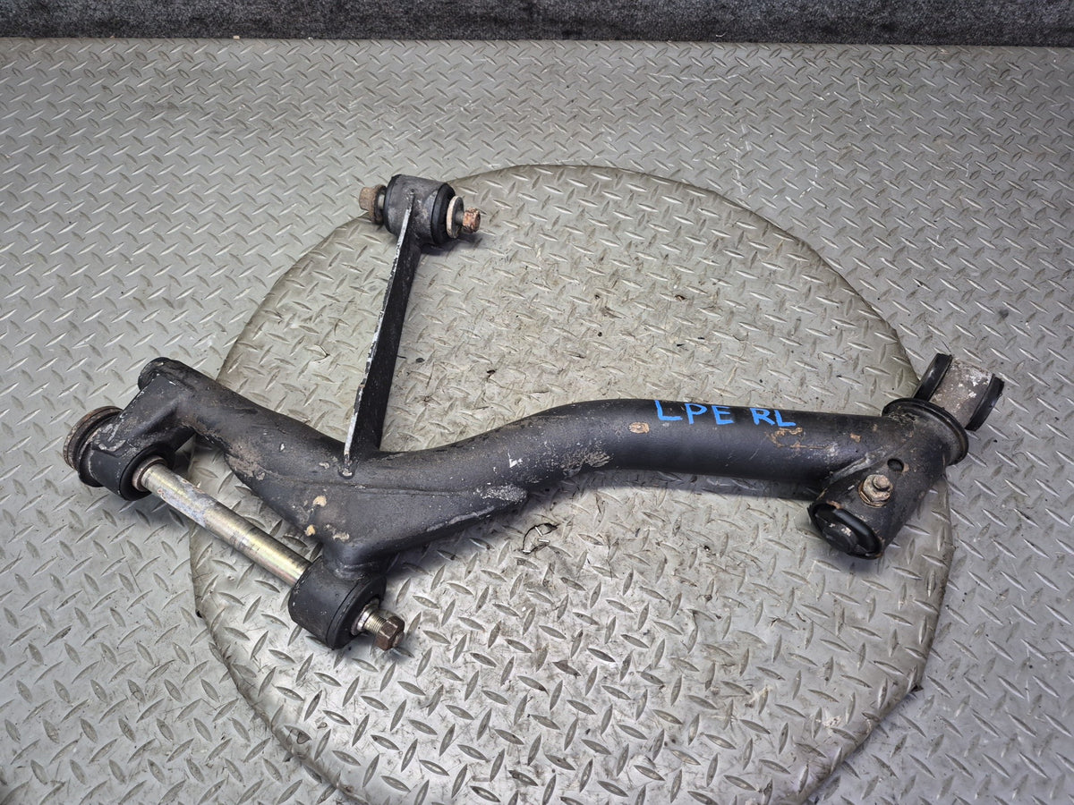 1984-1986 Porsche 928 S Rear Left Upper & Lower Control Arm Bracket Set