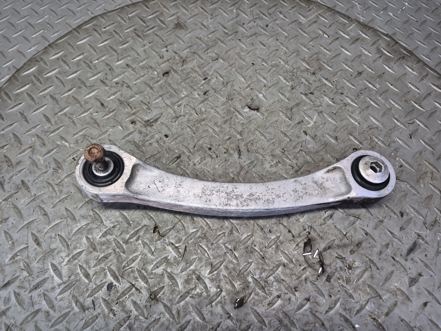 1984-1995 Porsche 928 S Rear Right Upper & Lower Control Arm Bracket Set