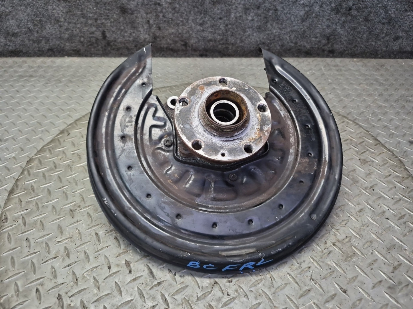 03-10 Bentley Continental GT Rear Left Spindle Knuckle Wheel Hub Bearing
