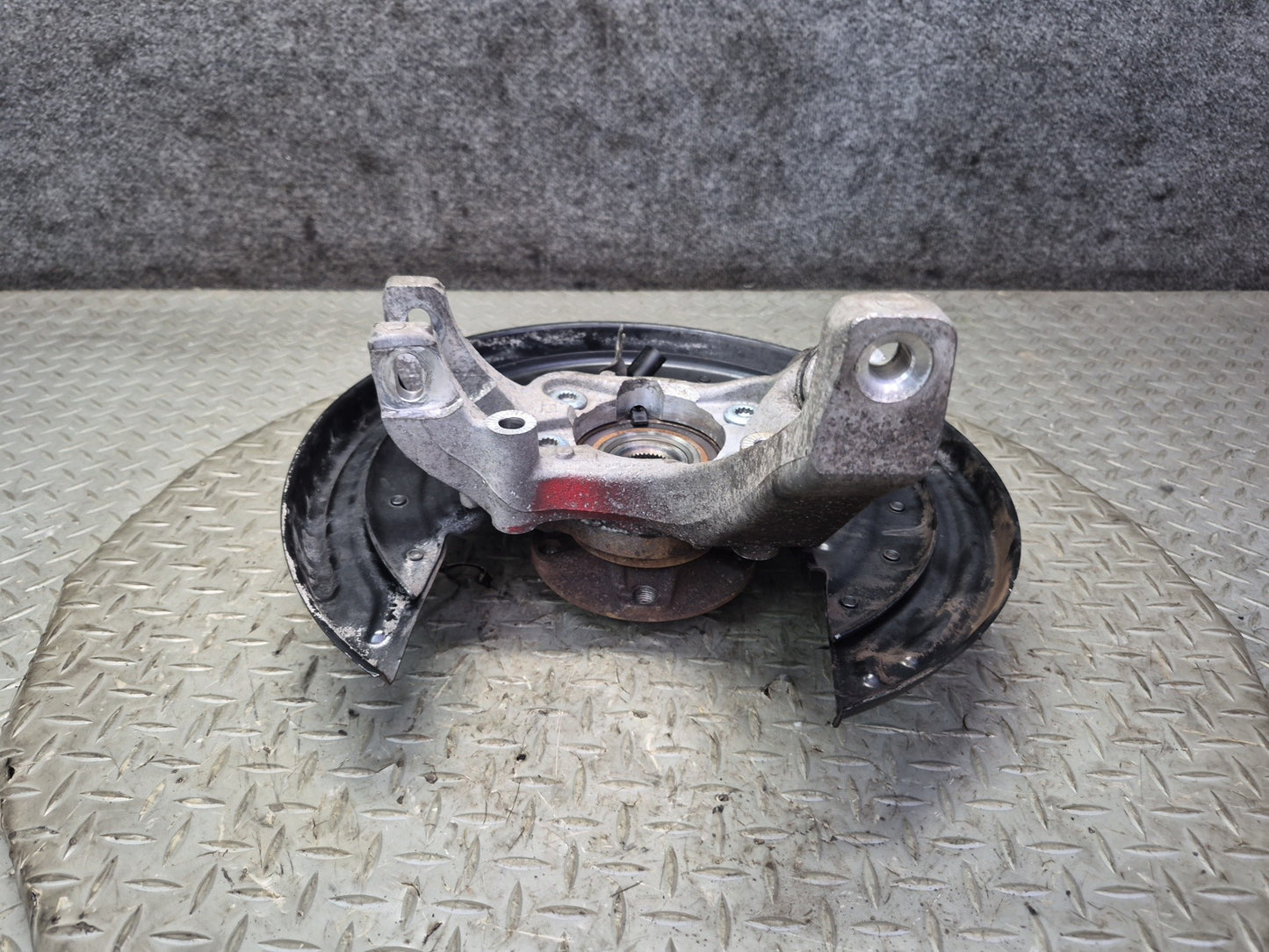 03-10 Bentley Continental GT Rear Left Spindle Knuckle Wheel Hub Bearing