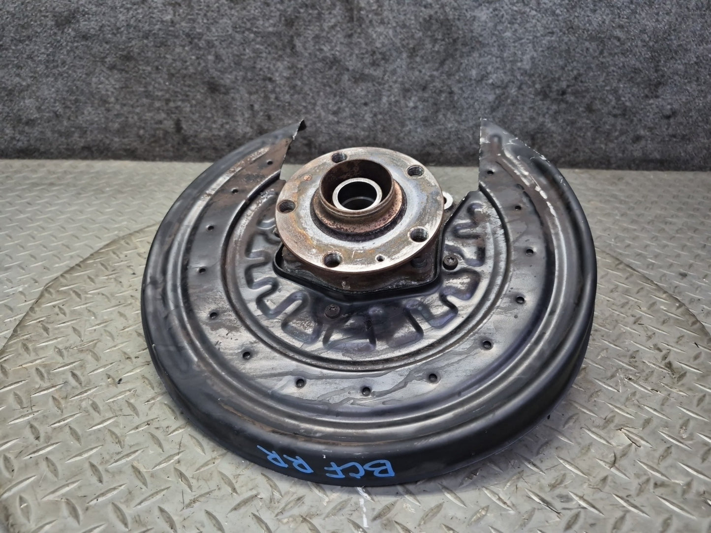 03-10 Bentley Continental GT Rear Right Spindle Knuckle Wheel Hub Bearing