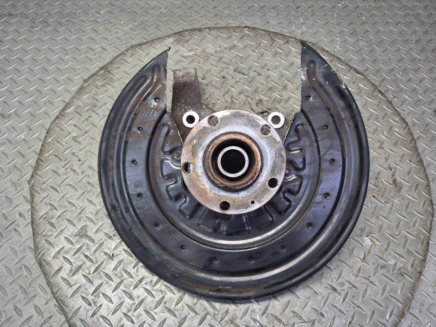 03-10 Bentley Continental GT Rear Right Spindle Knuckle Wheel Hub Bearing