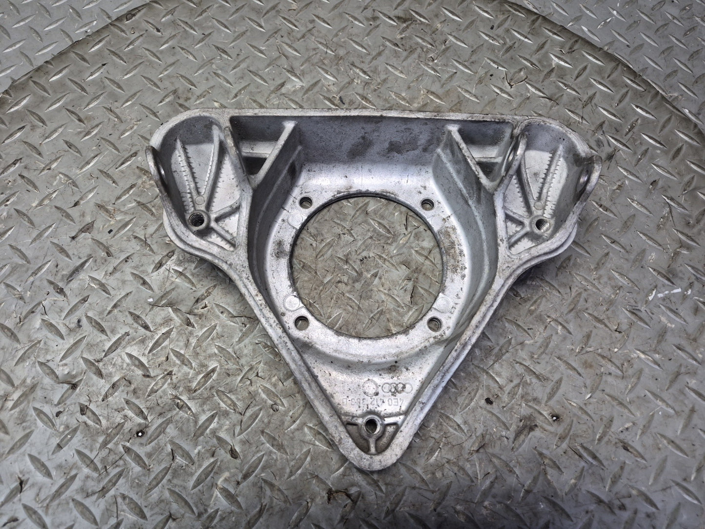 03-10 Bentley Continental GT Front Shock Strut Upper Support Bracket Set of 2