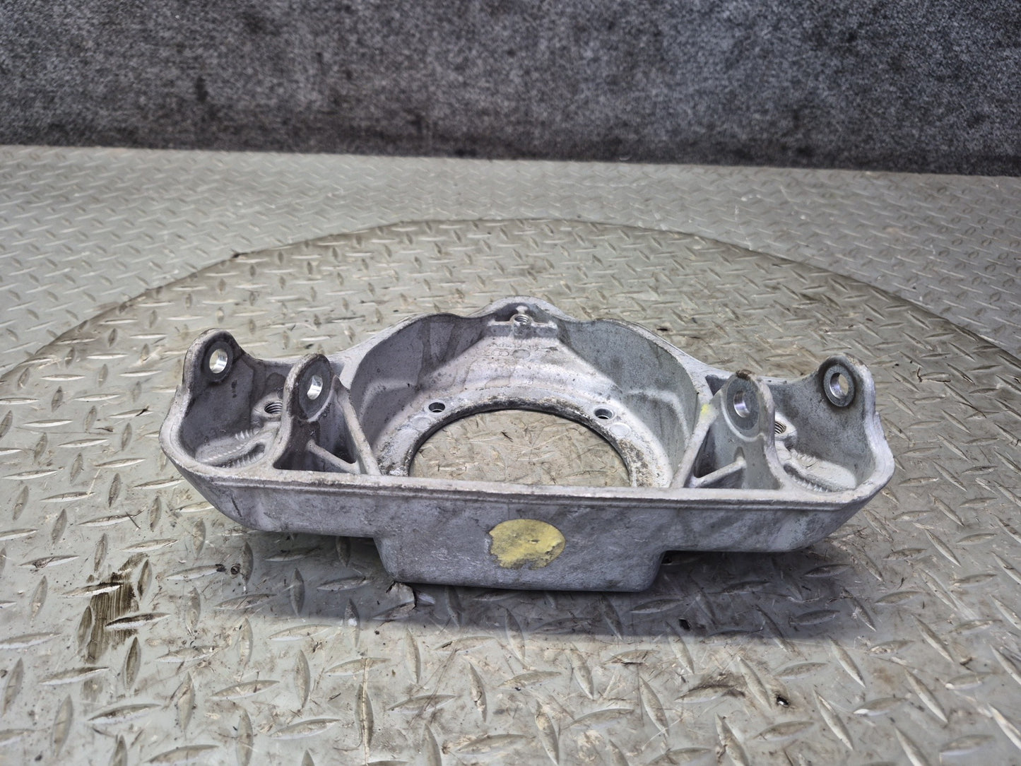 03-10 Bentley Continental GT Front Shock Strut Upper Support Bracket Set of 2