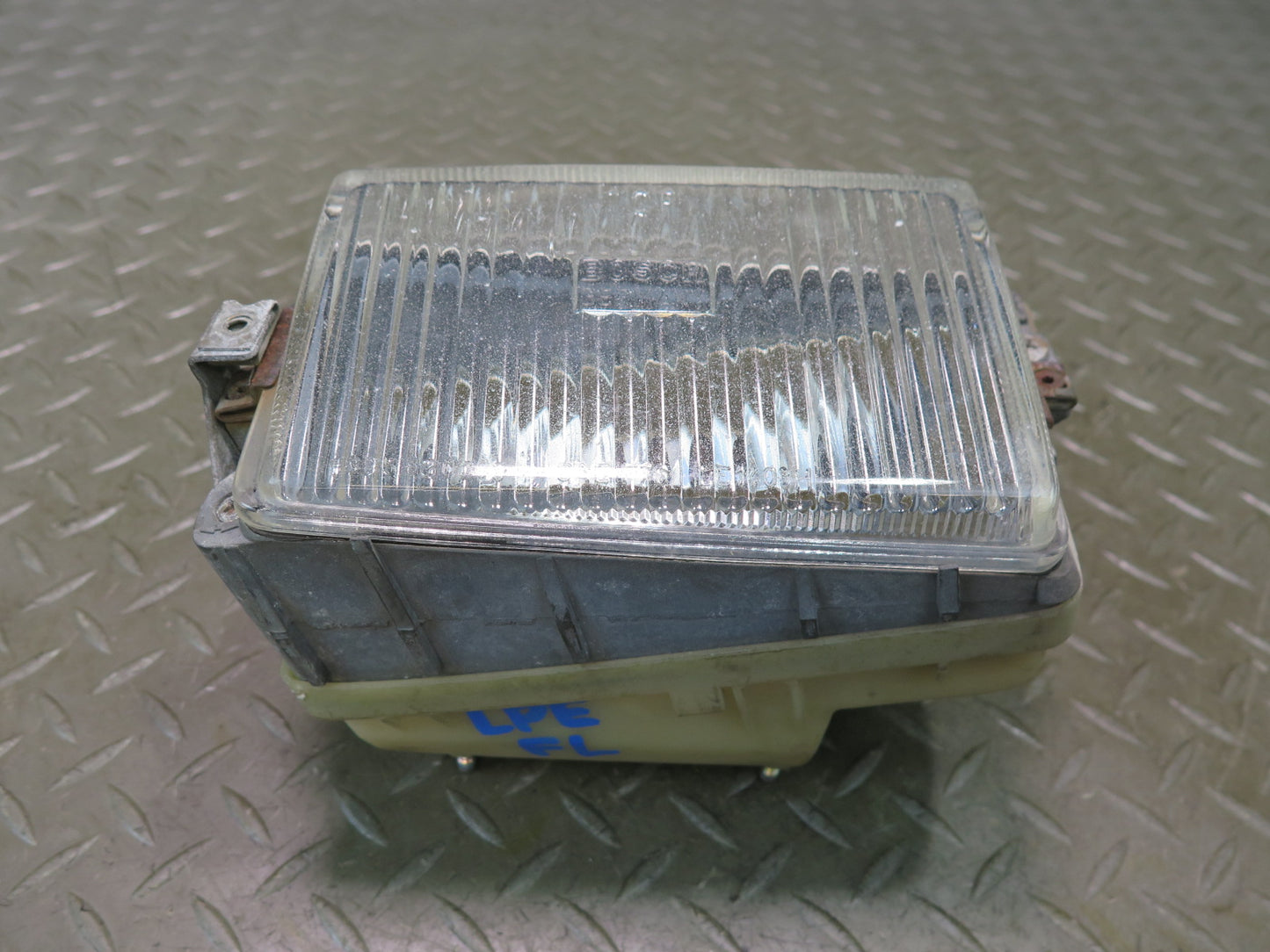 1978-1986 Porsche 928 S Front Left & Right Side Fog Lamp Light Set