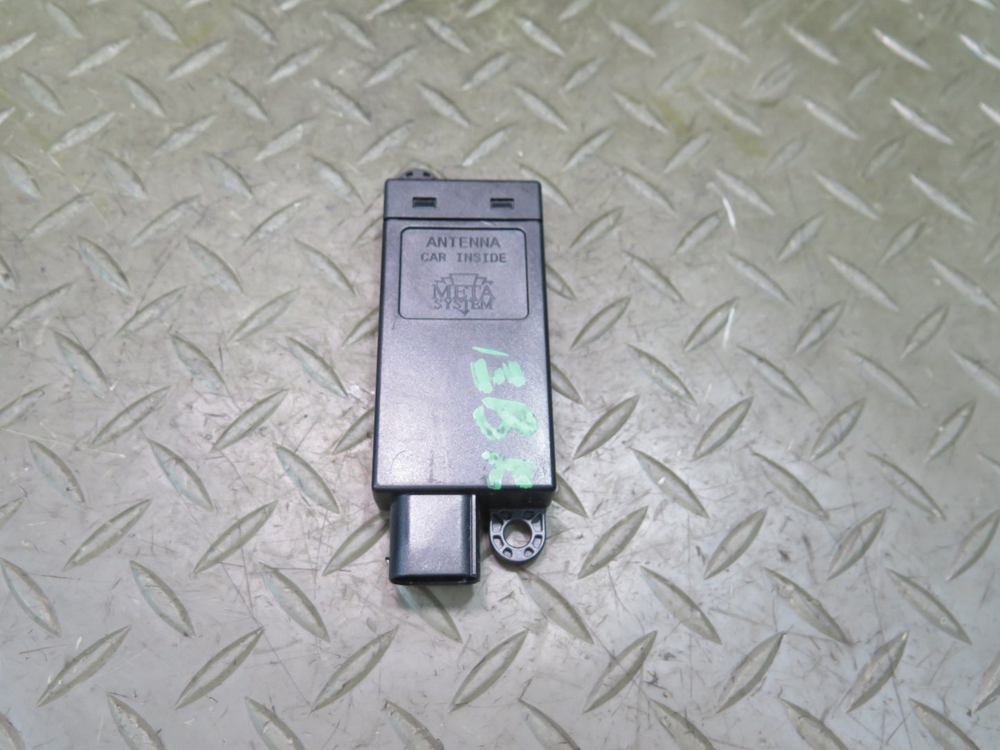 15-20 BMW F33 F83 M4 Convertible DWA Alarm System Control Module 9233009