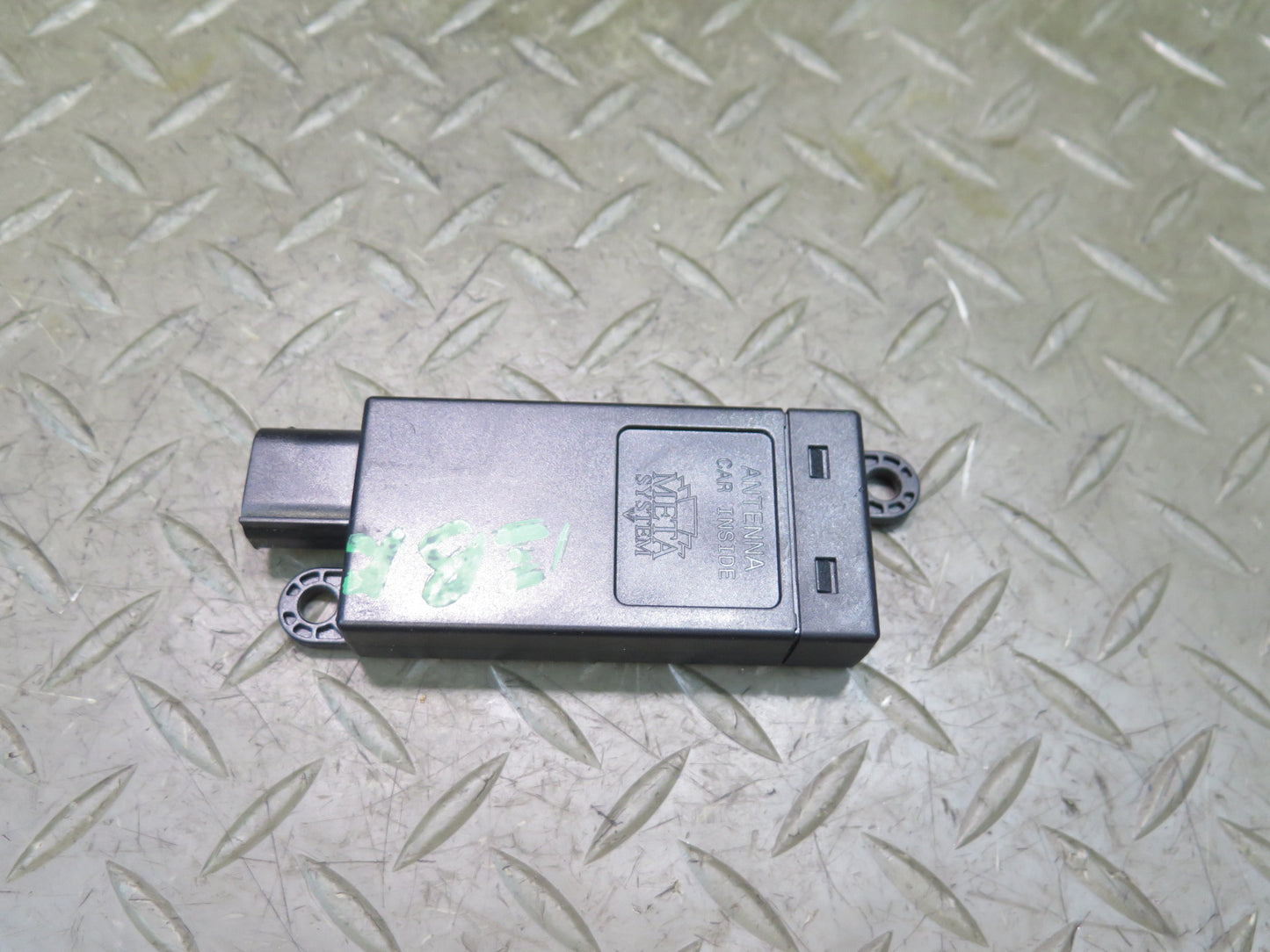 15-20 BMW F33 F83 M4 Convertible DWA Alarm System Control Module 9233009