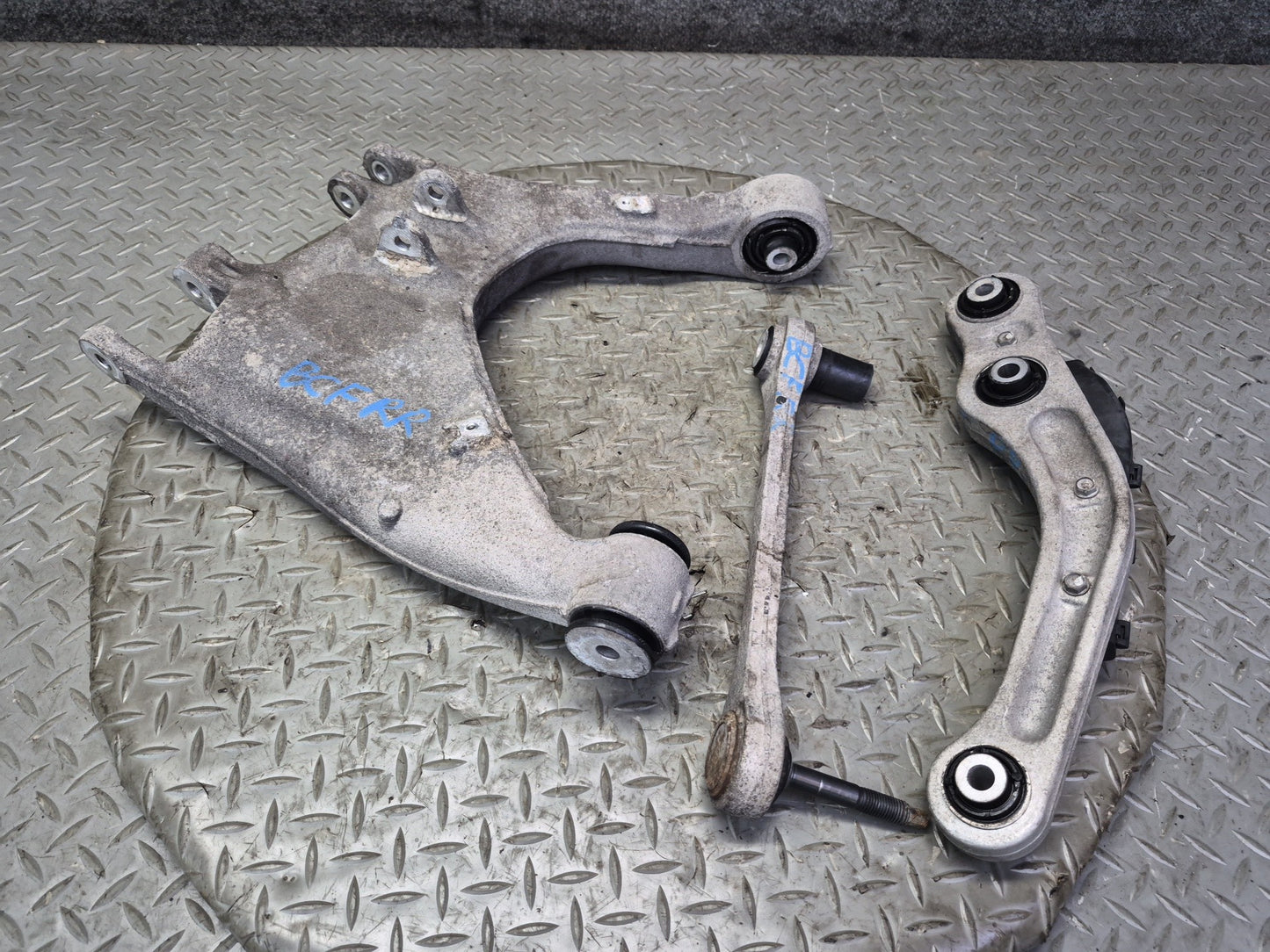 03-10 Bentley Continental GT Rear Right Suspension Lower Control Arm Set of 3