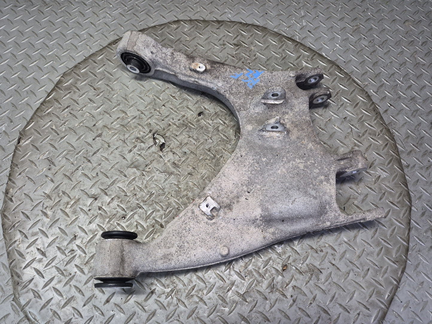 03-10 Bentley Continental GT Rear Left Suspension Lower Control Arm Set of 3