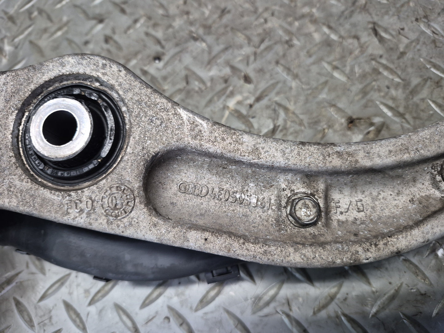 03-10 Bentley Continental GT Rear Left Suspension Lower Control Arm Set of 3