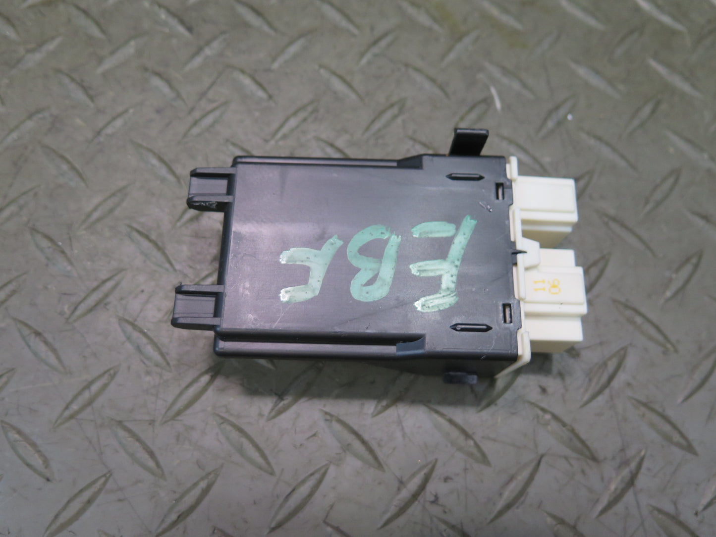 15-20 BMW F33 F83 M4 Convertible Neck Heater Control Module 7427905