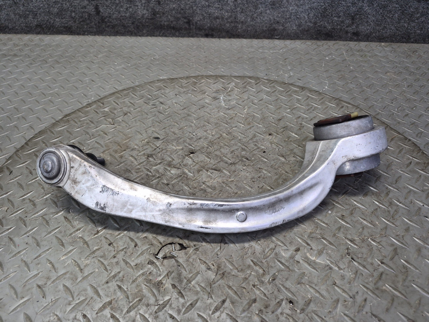 03-10 Bentley Continental GT Front Left Suspension Lower Control Arm 4E0407695C