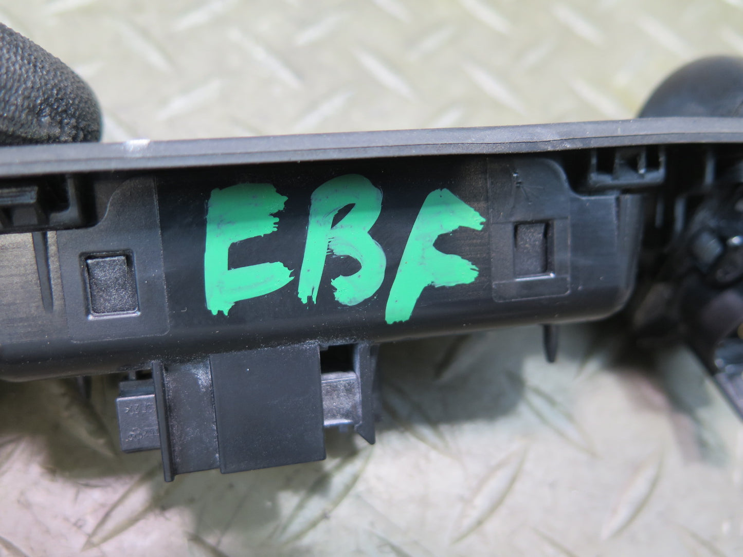 2015-2020 BMW F82 F83 M4 Rear View Camera w Trunk Handle