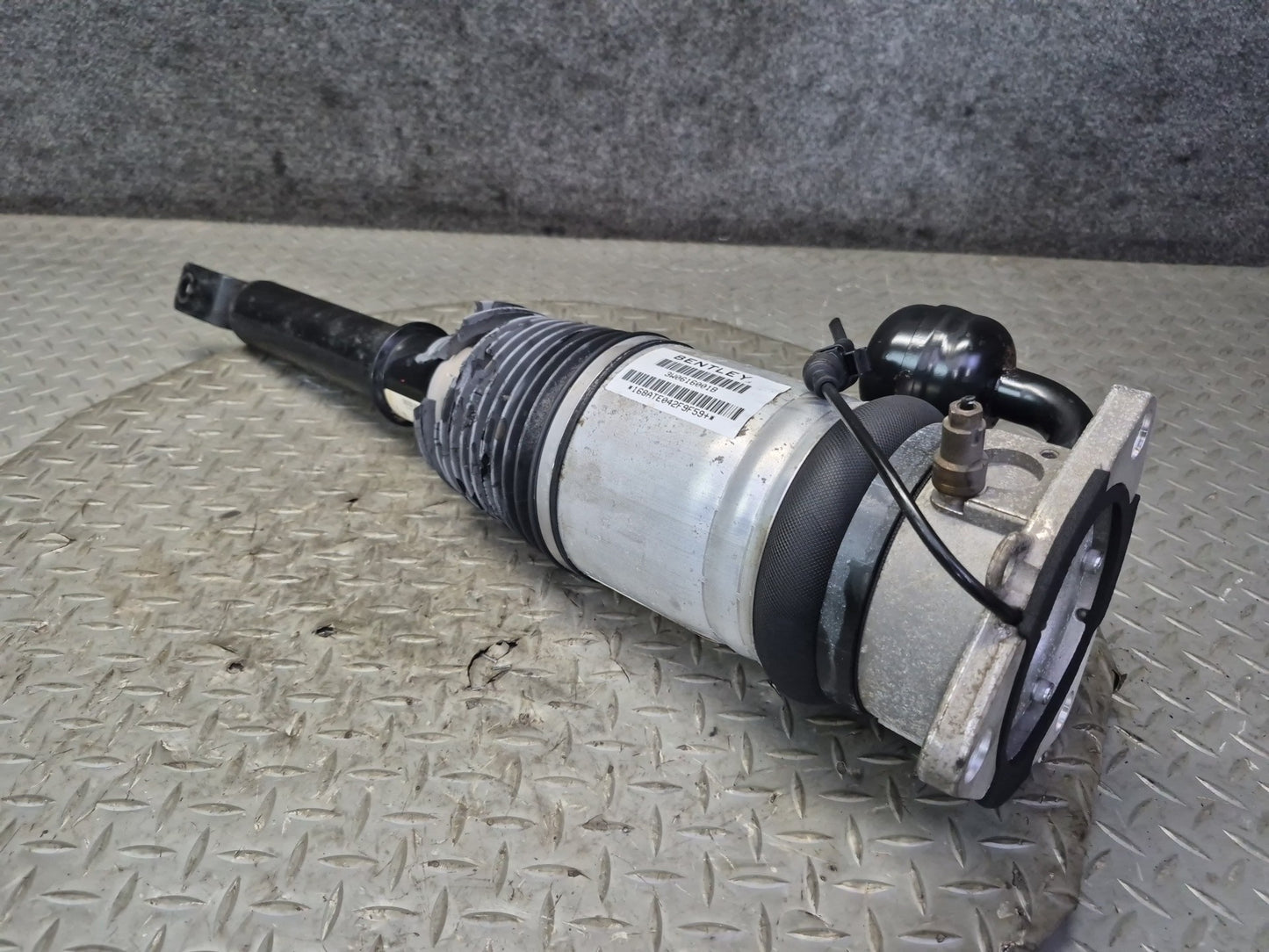 03-10 Bentley Continental GT Rear Left Air Spring Shock Strut Absorber