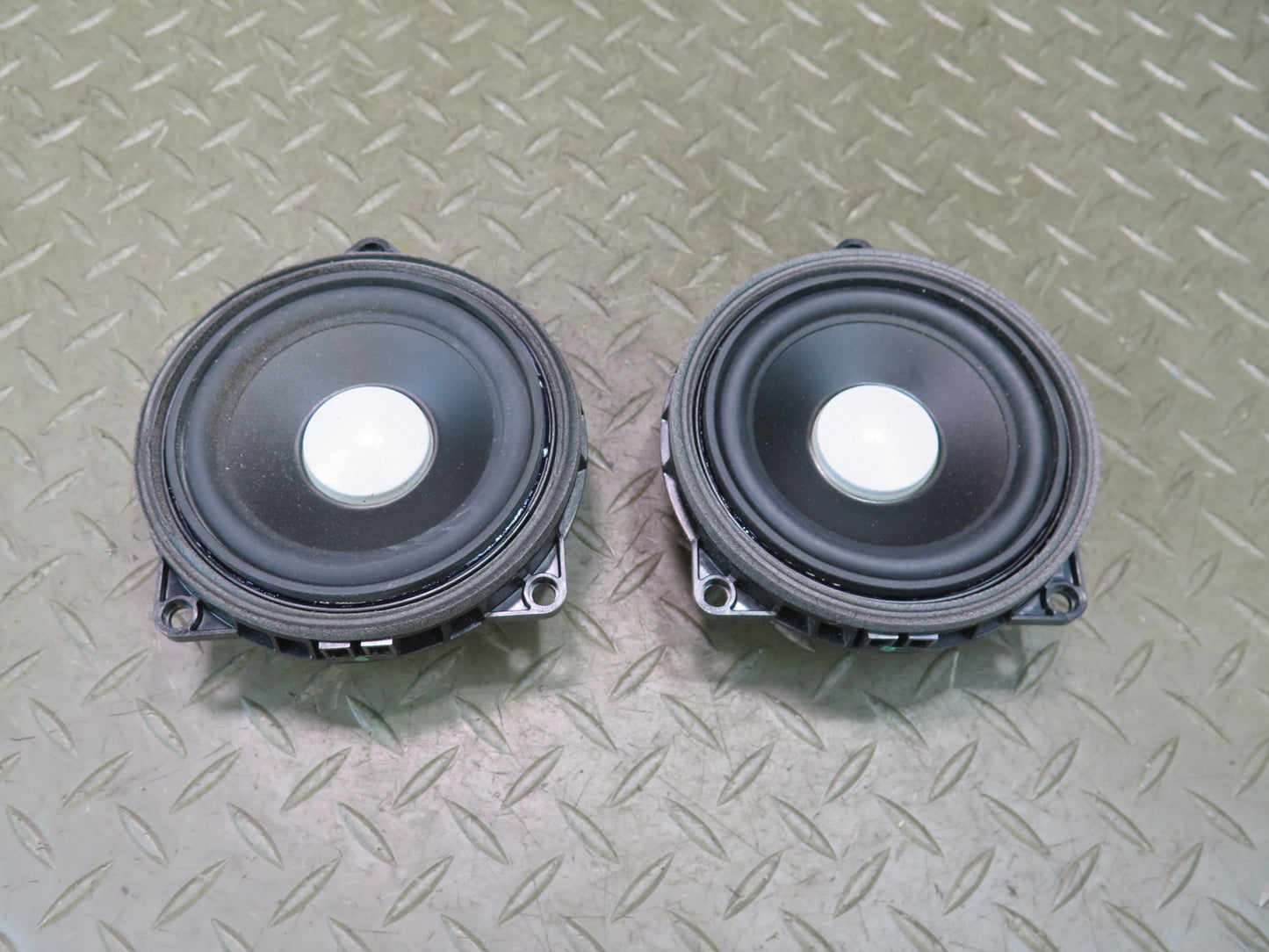 2015-2020 BMW F82 F83 M4 Harman Kardon Door MID Range Speaker 9364956 Set of 2