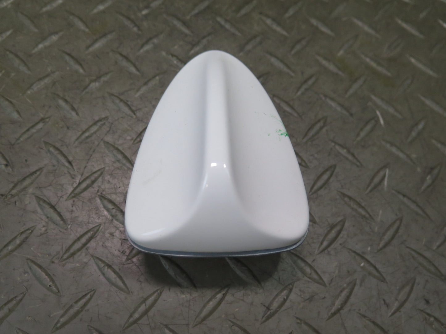 2015-2020 BMW F83 M4 Convertible Rear Trunk Shark FIN Antenna Module Alpinweiss
