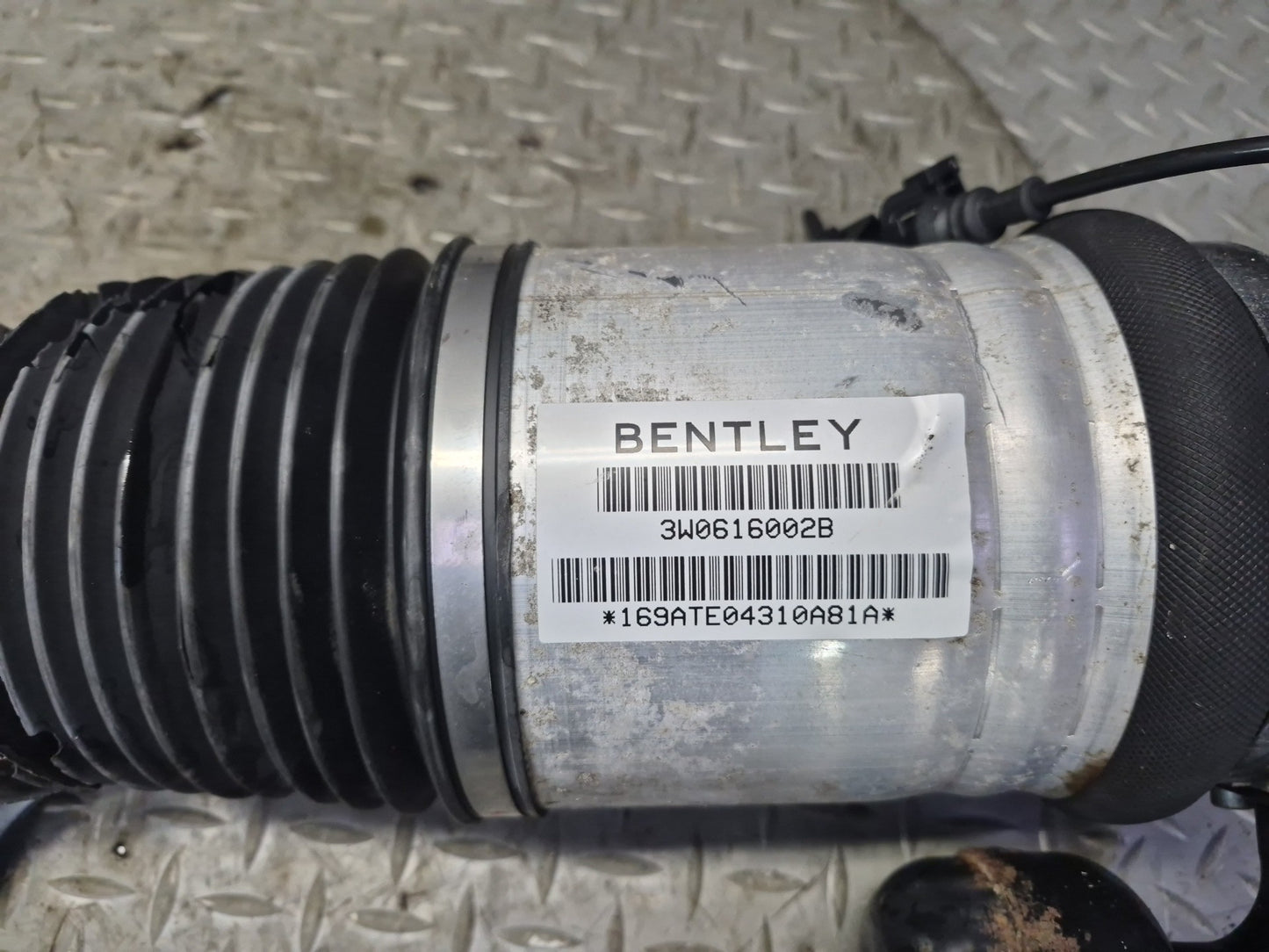 03-10 Bentley Continental GT Rear Right Air Spring Shock Strut Absorber