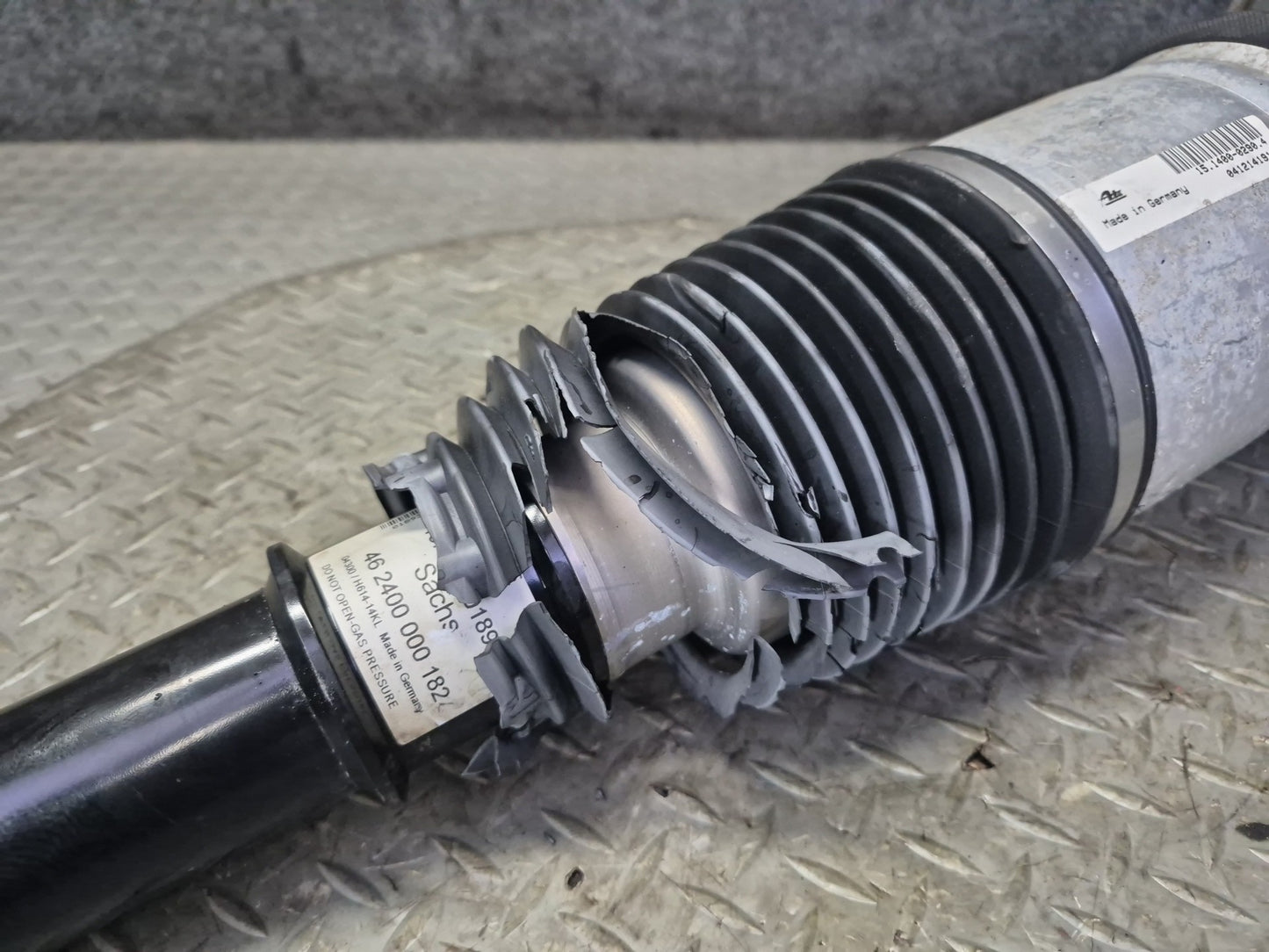 03-10 Bentley Continental GT Rear Right Air Spring Shock Strut Absorber