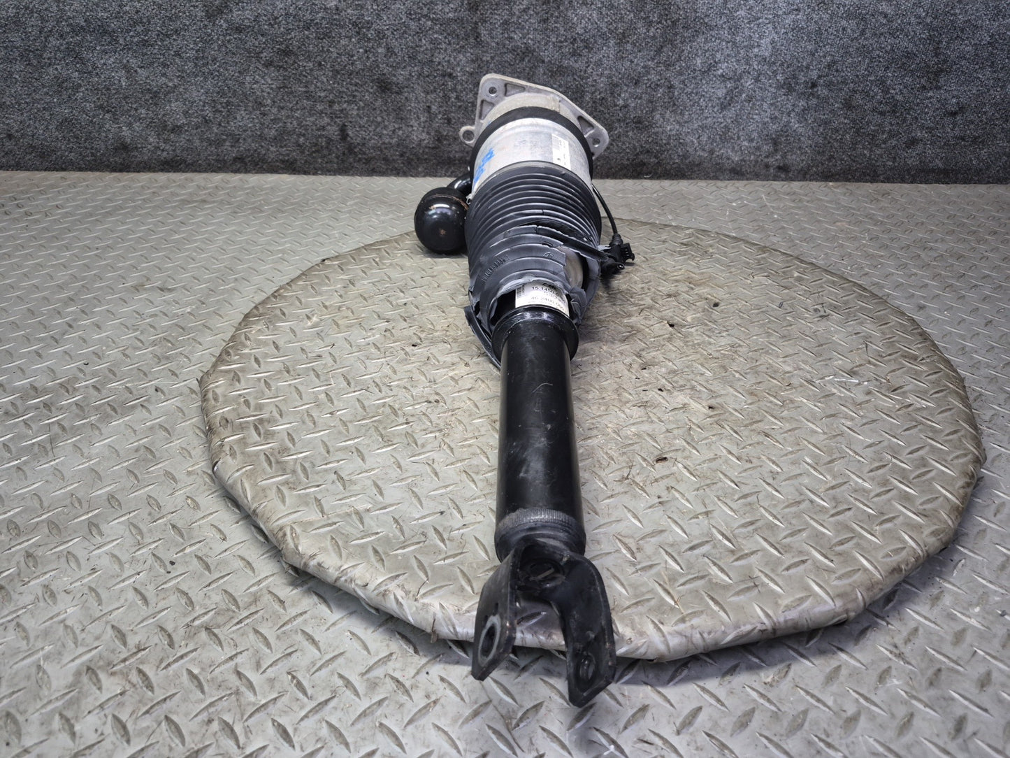03-10 Bentley Continental GT Rear Right Air Spring Shock Strut Absorber