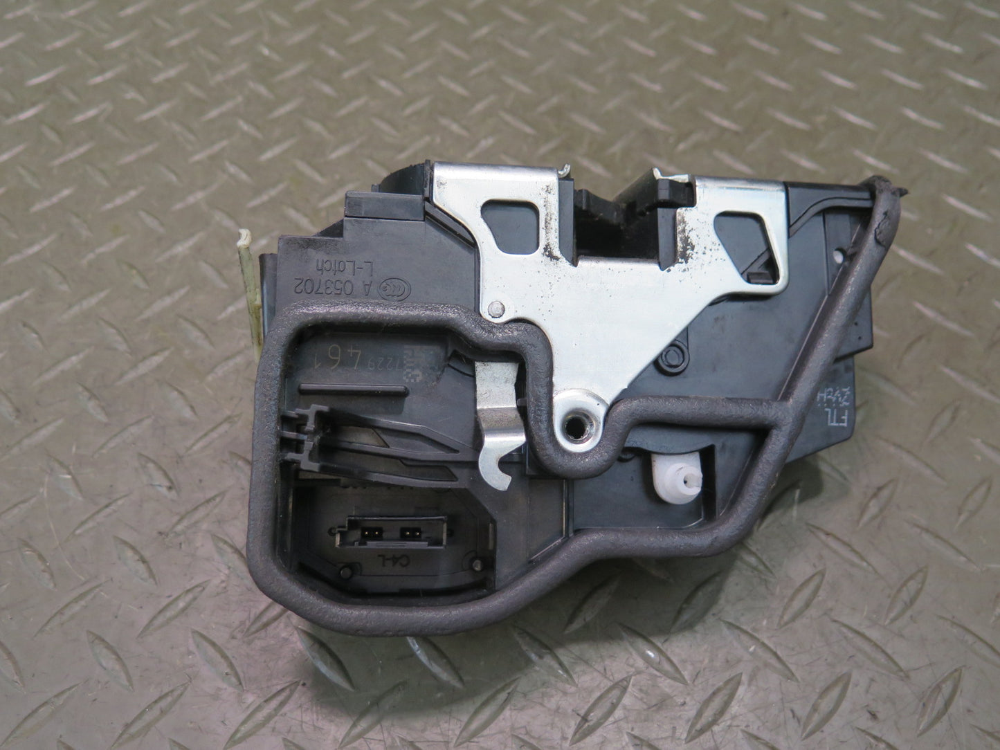 2015-2020 BMW F32 F33 F82 F83 M4 Front Left Driver Side Door Lock Latch Actuator