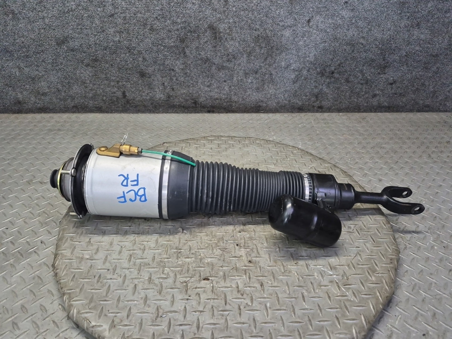 03-10 Bentley Continental GT Front Right Air Spring Shock Strut Absorber