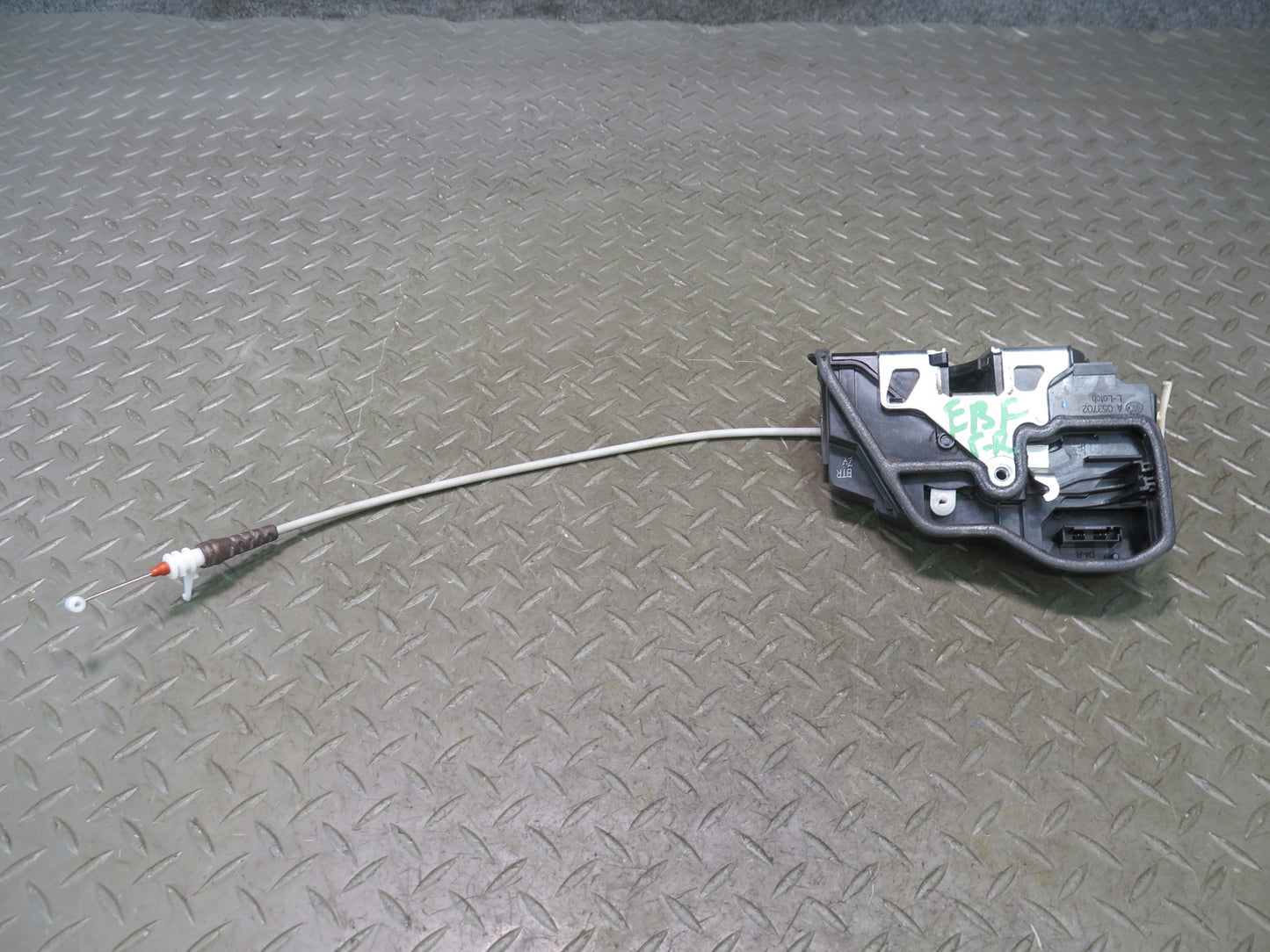2015-2020 BMW F32 F33 F82 F83 M4 Front Right Pass Side Door Lock Latch Actuator