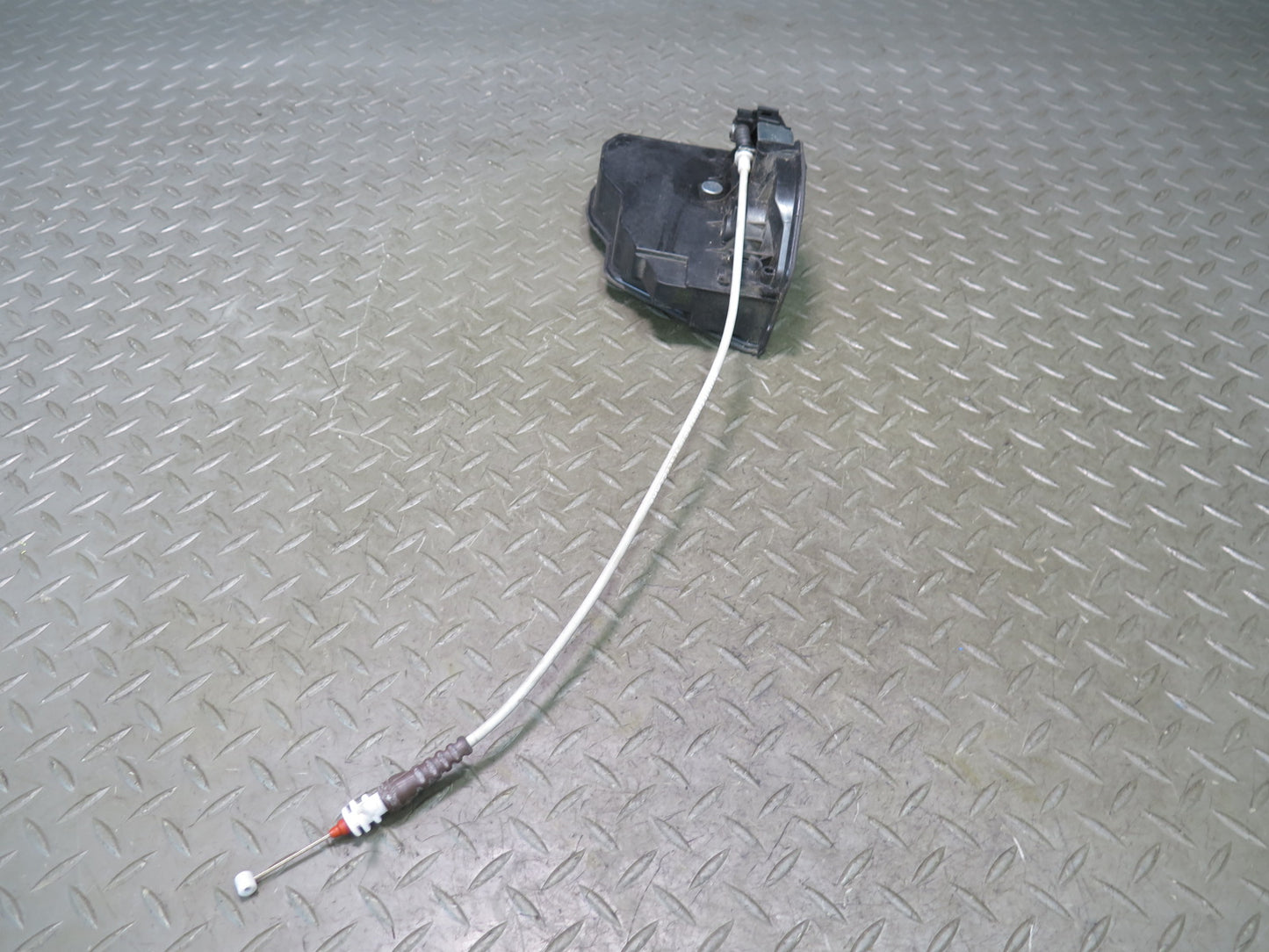 2015-2020 BMW F32 F33 F82 F83 M4 Front Right Pass Side Door Lock Latch Actuator